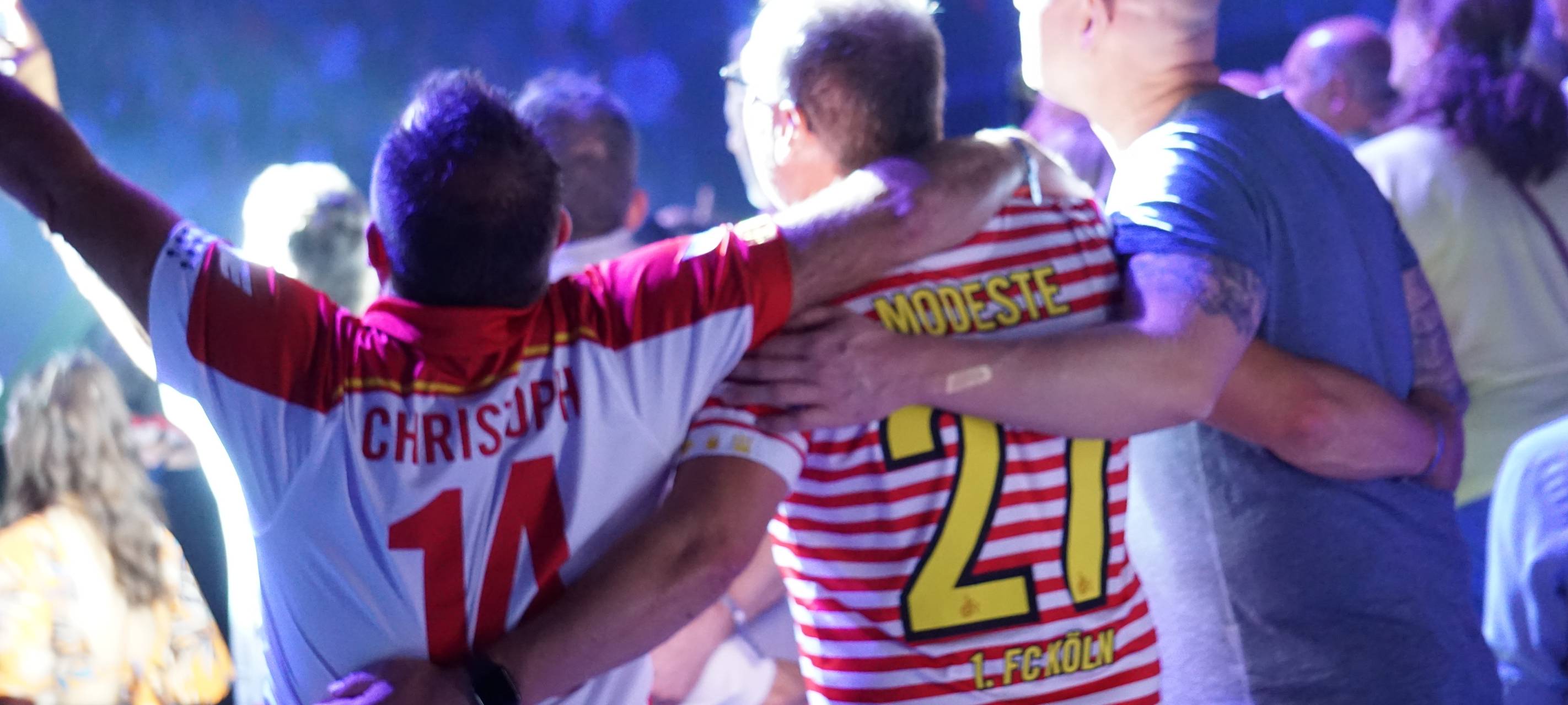 12.600 Musik-Fans feiern in LANXESS arena