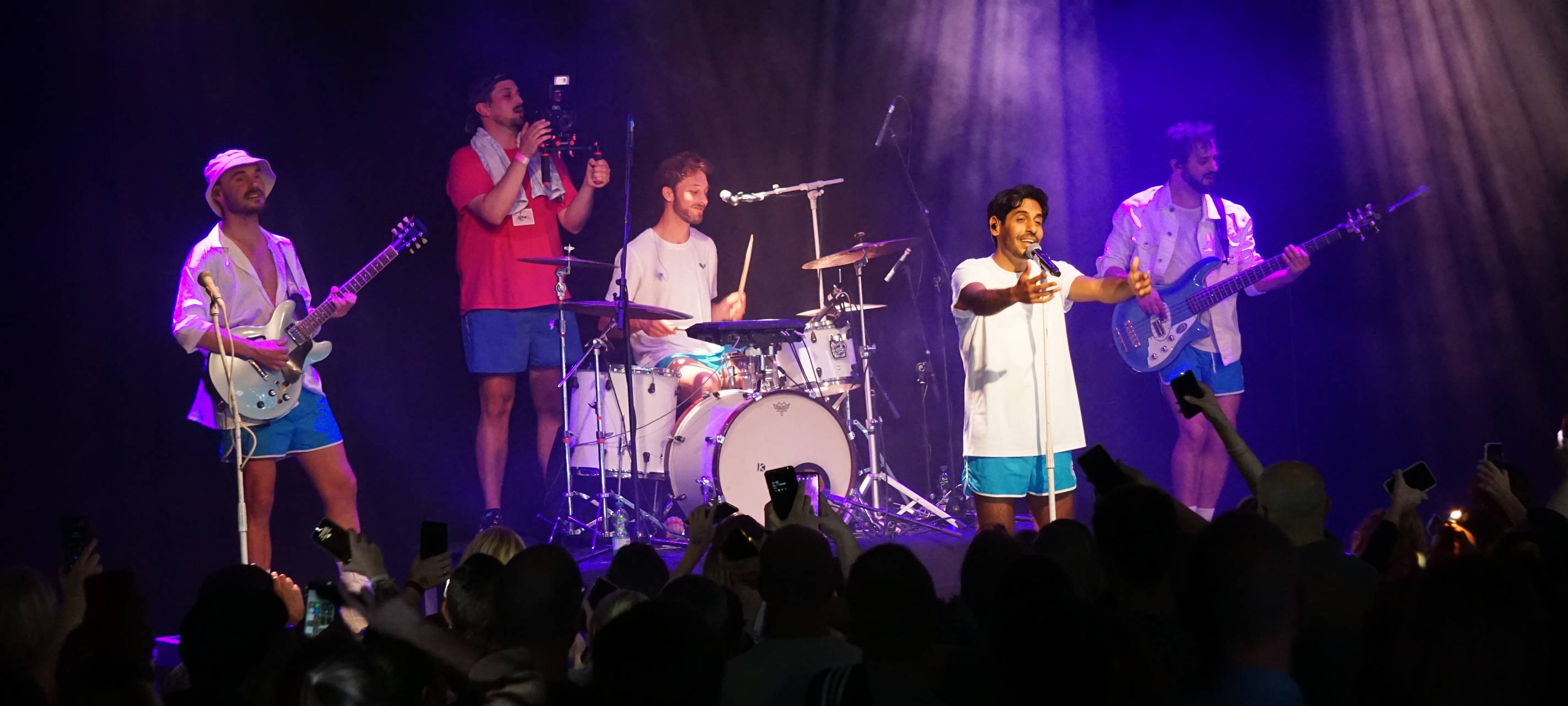 Planschis feiern neues Album