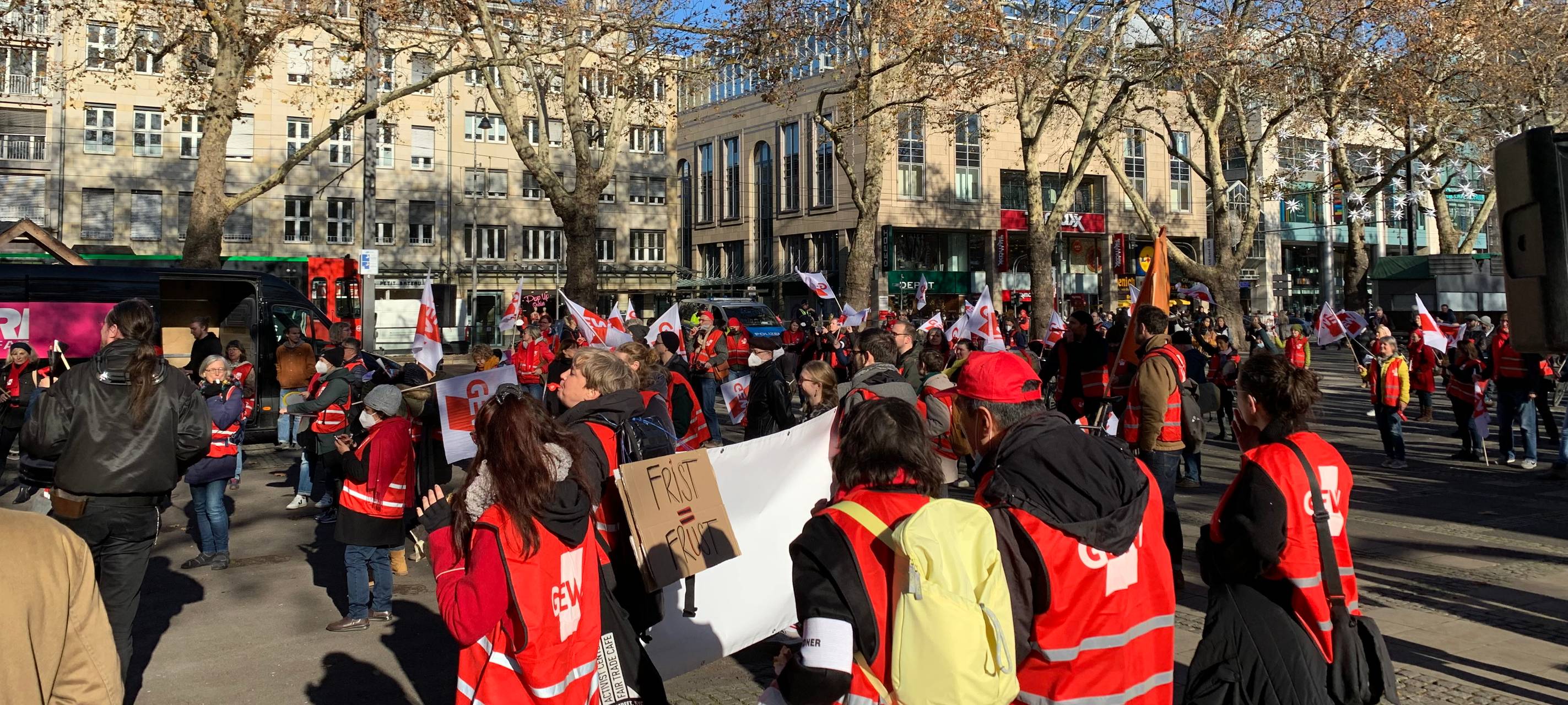 Lehrkräfte-Streik an Kölner Schulen