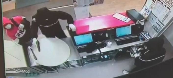 Polizei sucht nach aggressiven Räubern