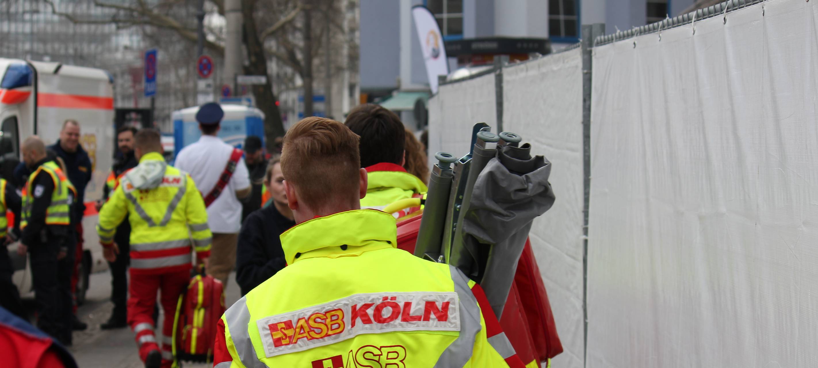 Wallraff nach Fahrradunfall im Krankenhaus