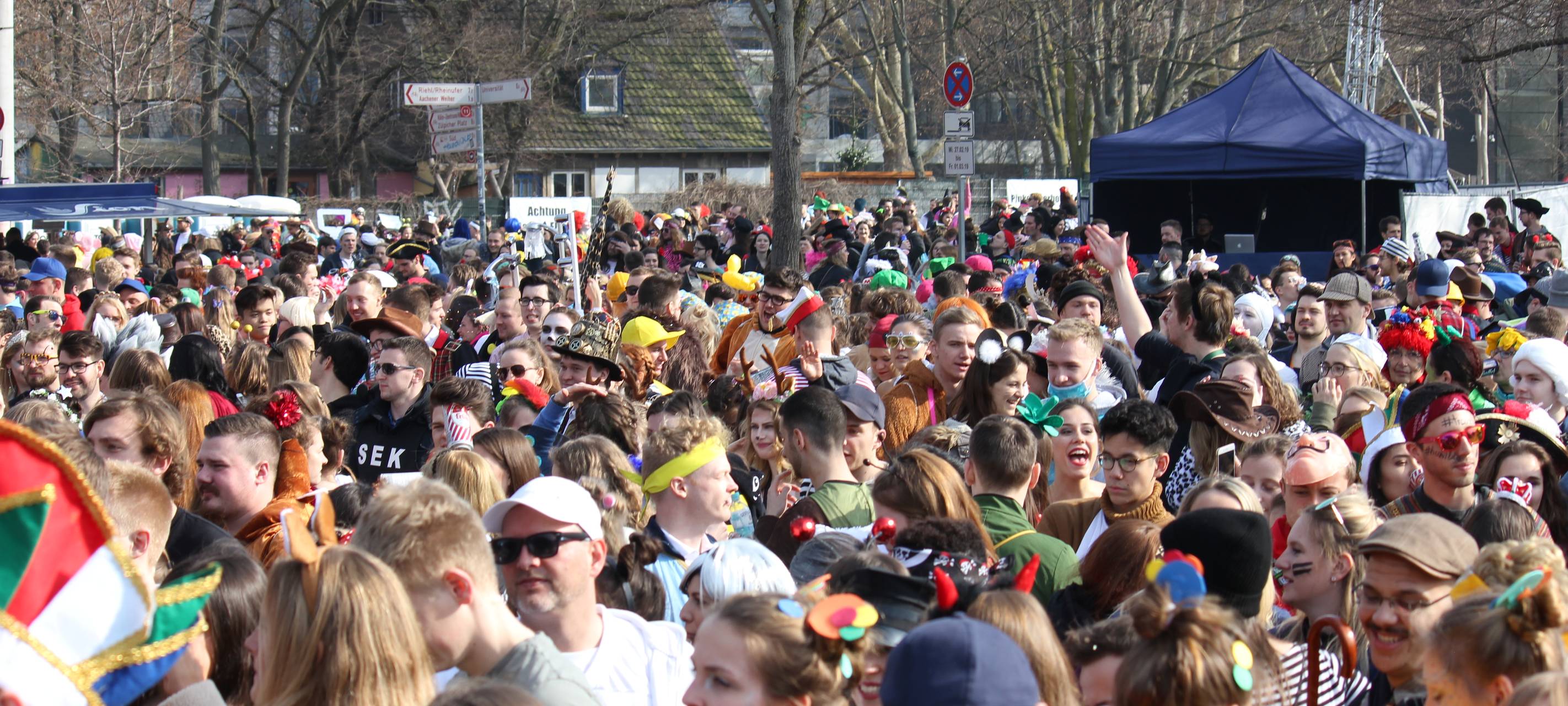 Organisation warnt vor K.O.-Tropfen an Karneval