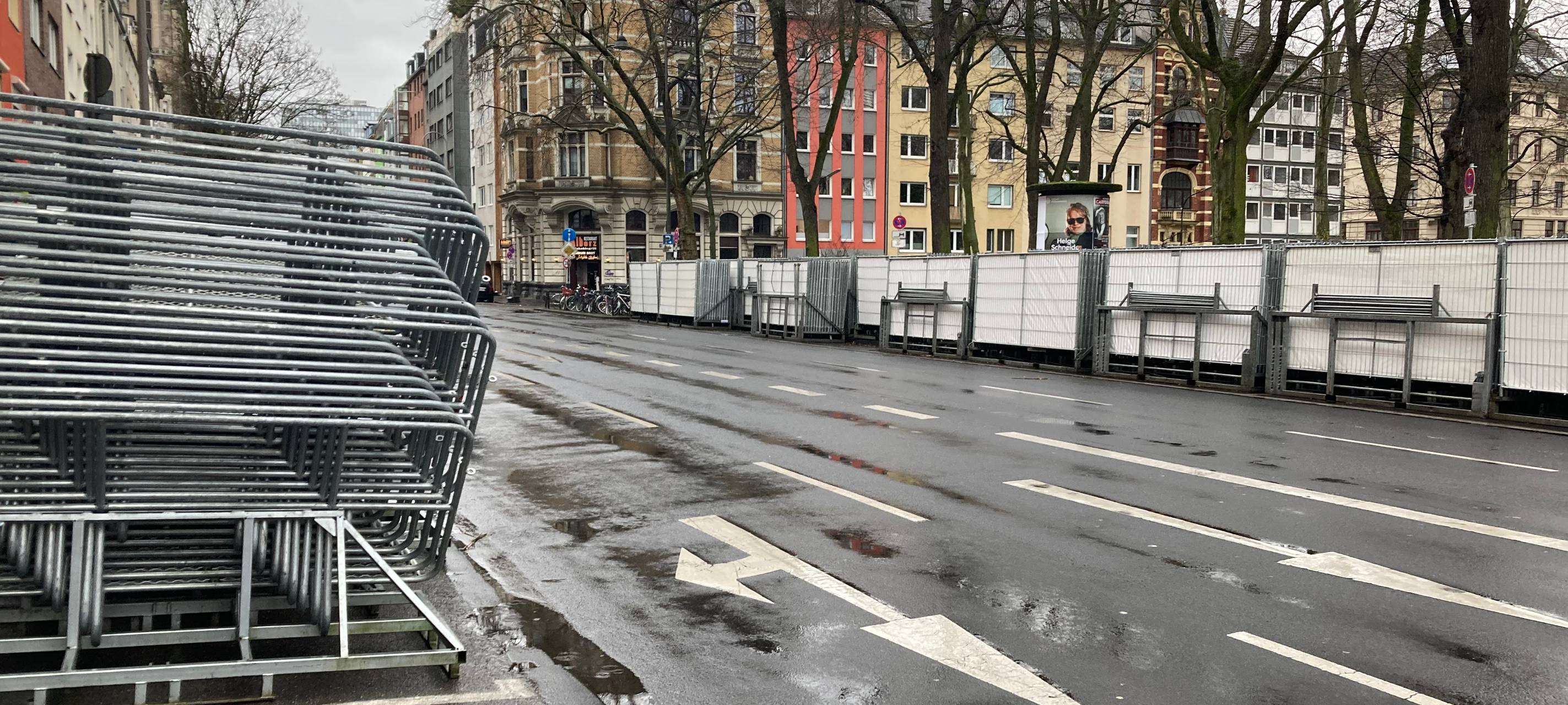 Aufbauarbeiten für Karneval haben begonnen