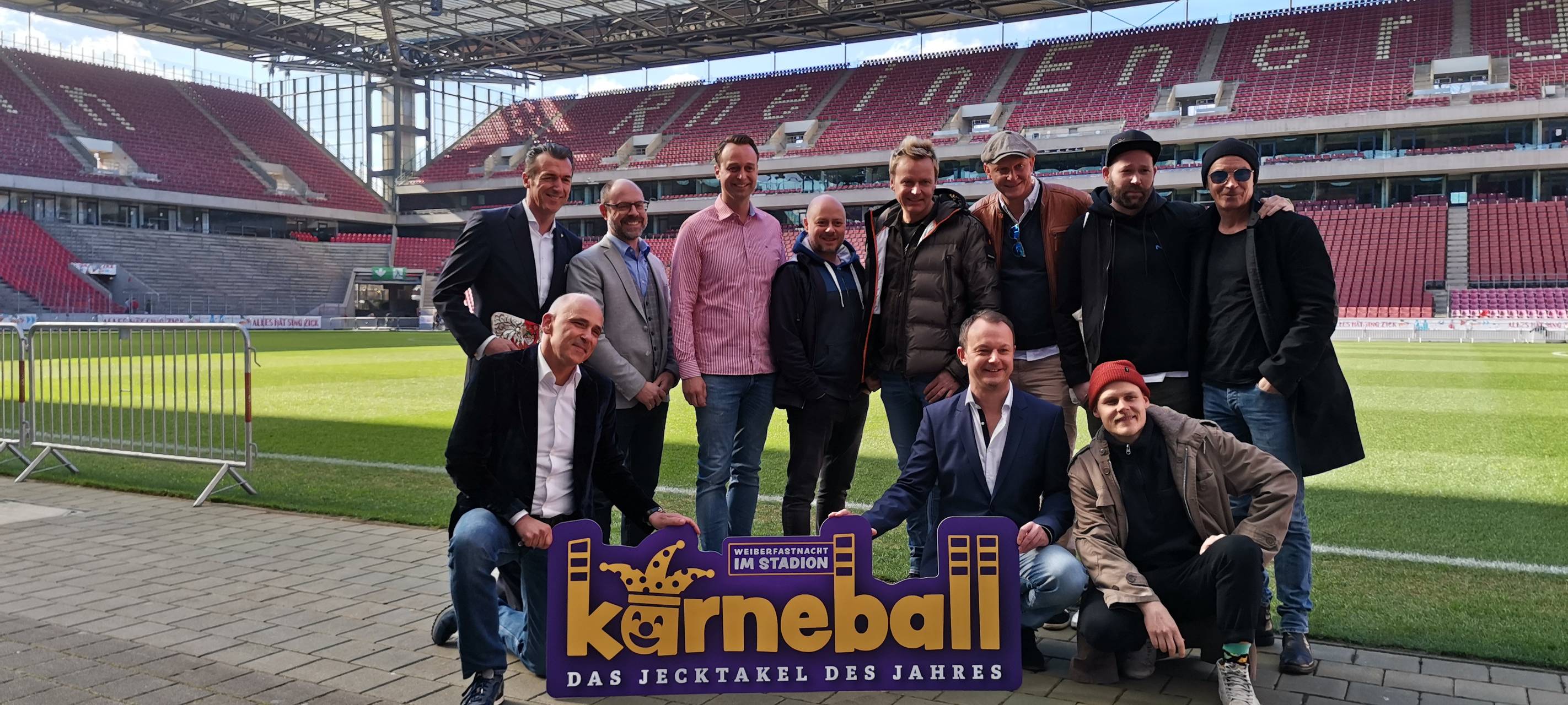 Karneball im Stadion verschoben