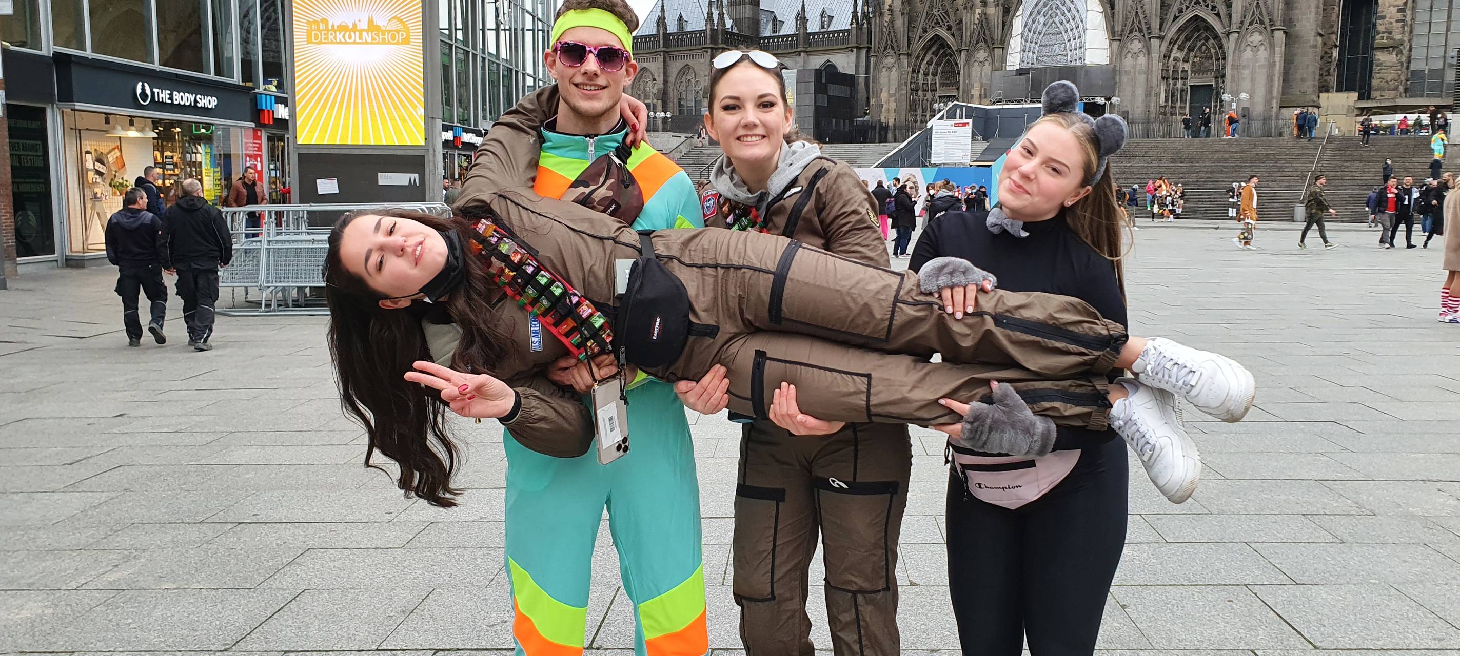 Auftakt in den Straßenkarneval in Köln