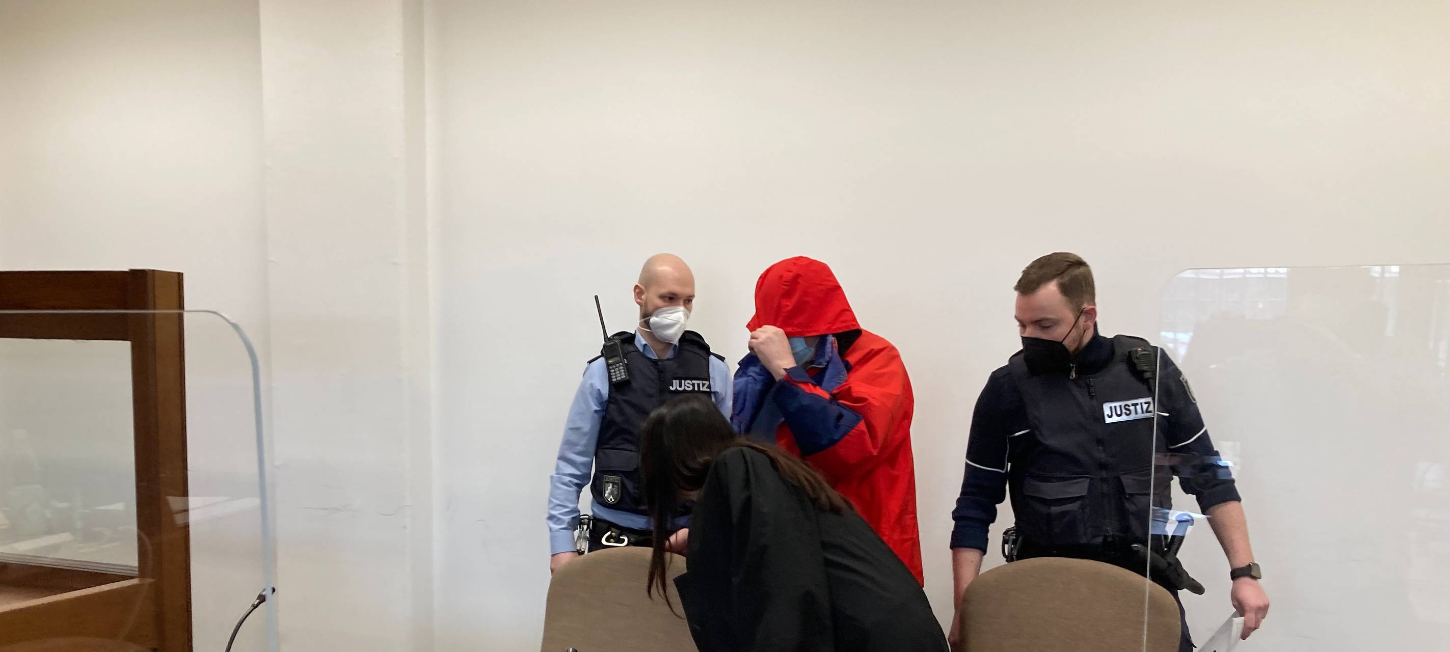 Papst entlässt Missbrauchstäter aus Klerikerstand