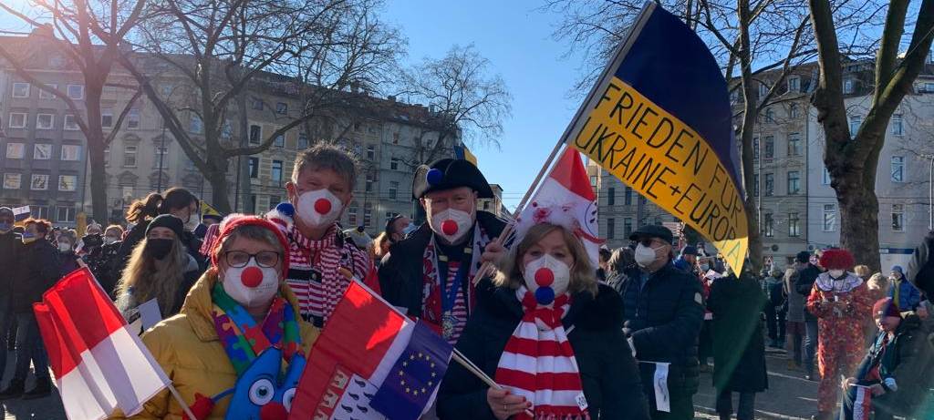 Friedensdemo: "Eine Sternstunde für den Kölner Karneval"