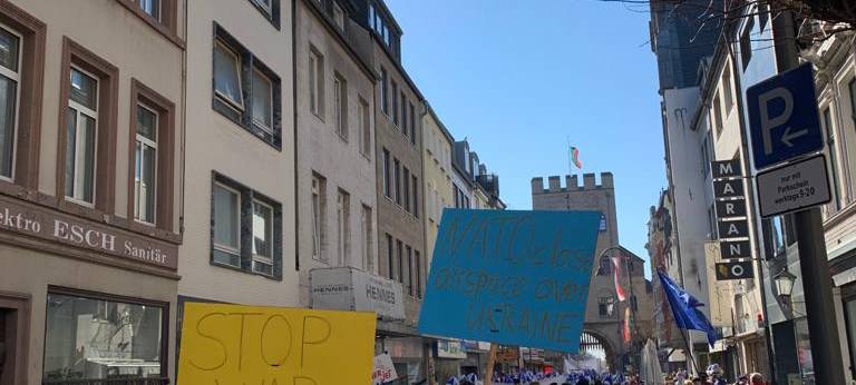 Friedensdemo: "Eine Sternstunde für den Kölner Karneval"