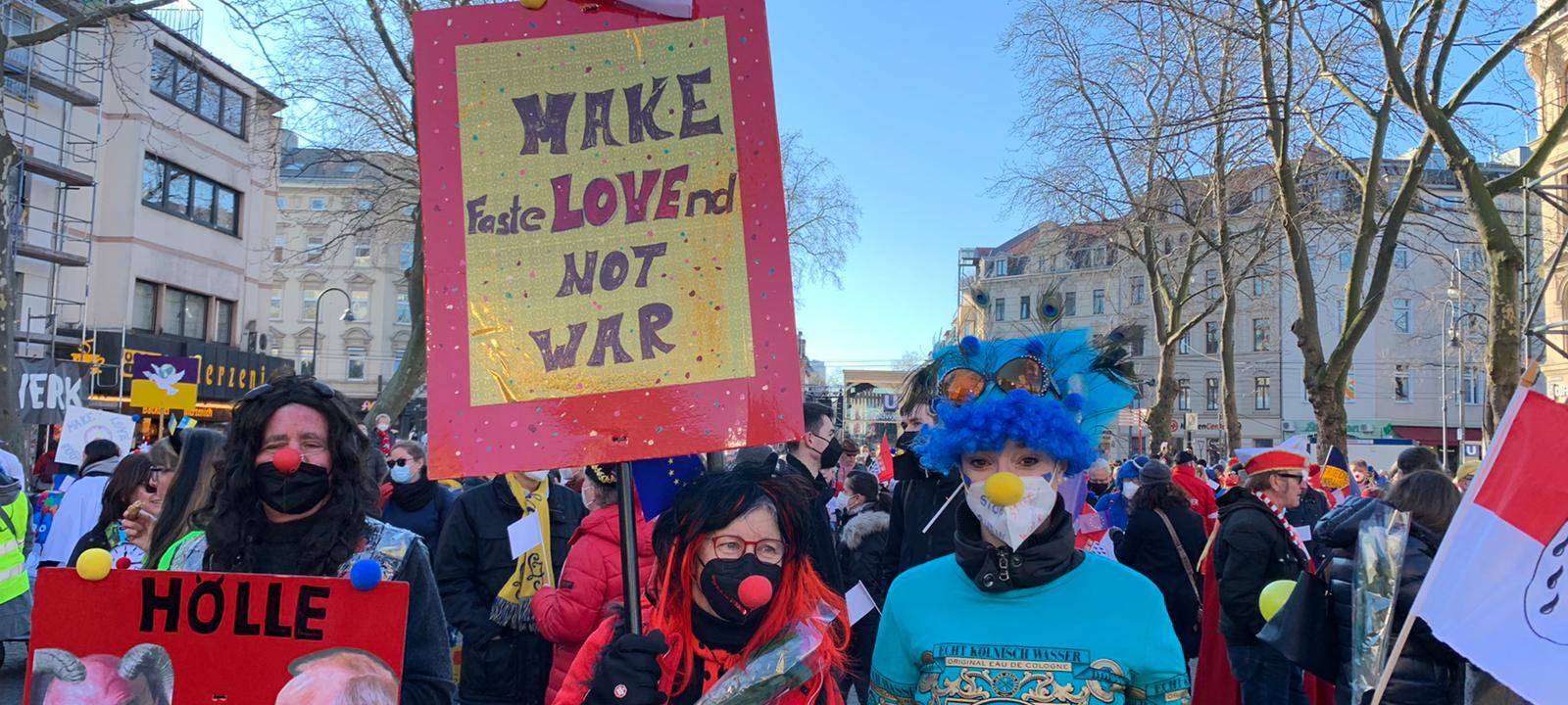 Friedensdemo: "Eine Sternstunde für den Kölner Karneval"