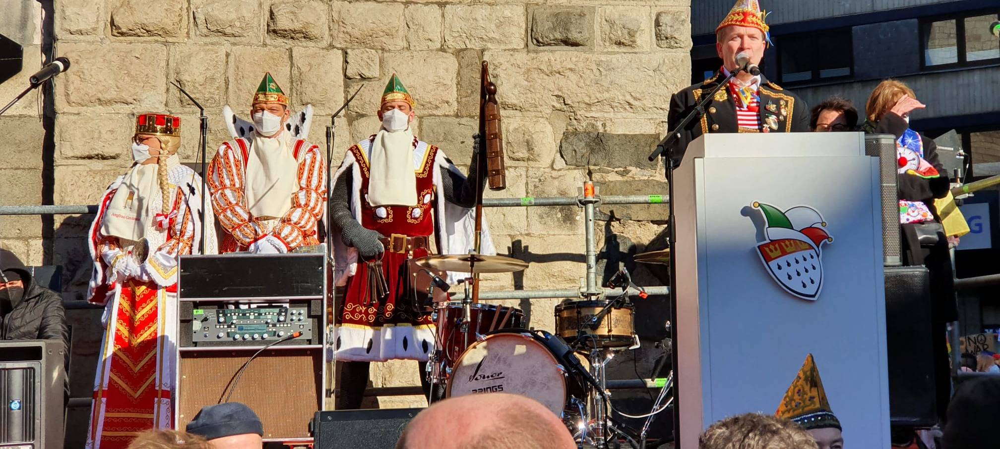 Friedensdemo: "Eine Sternstunde für den Kölner Karneval"