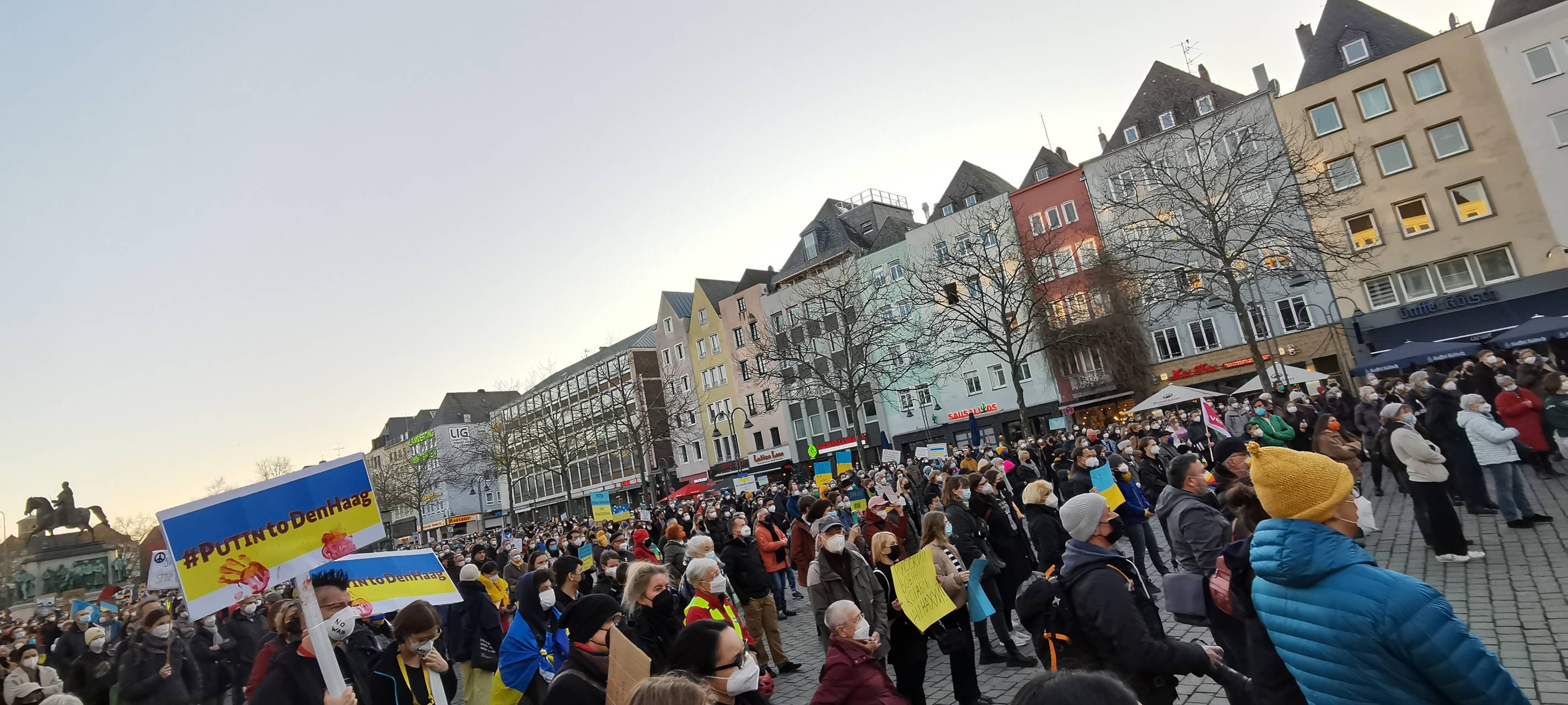 Fridays for Future: 2.000 bei Kölner Friedens-Demo