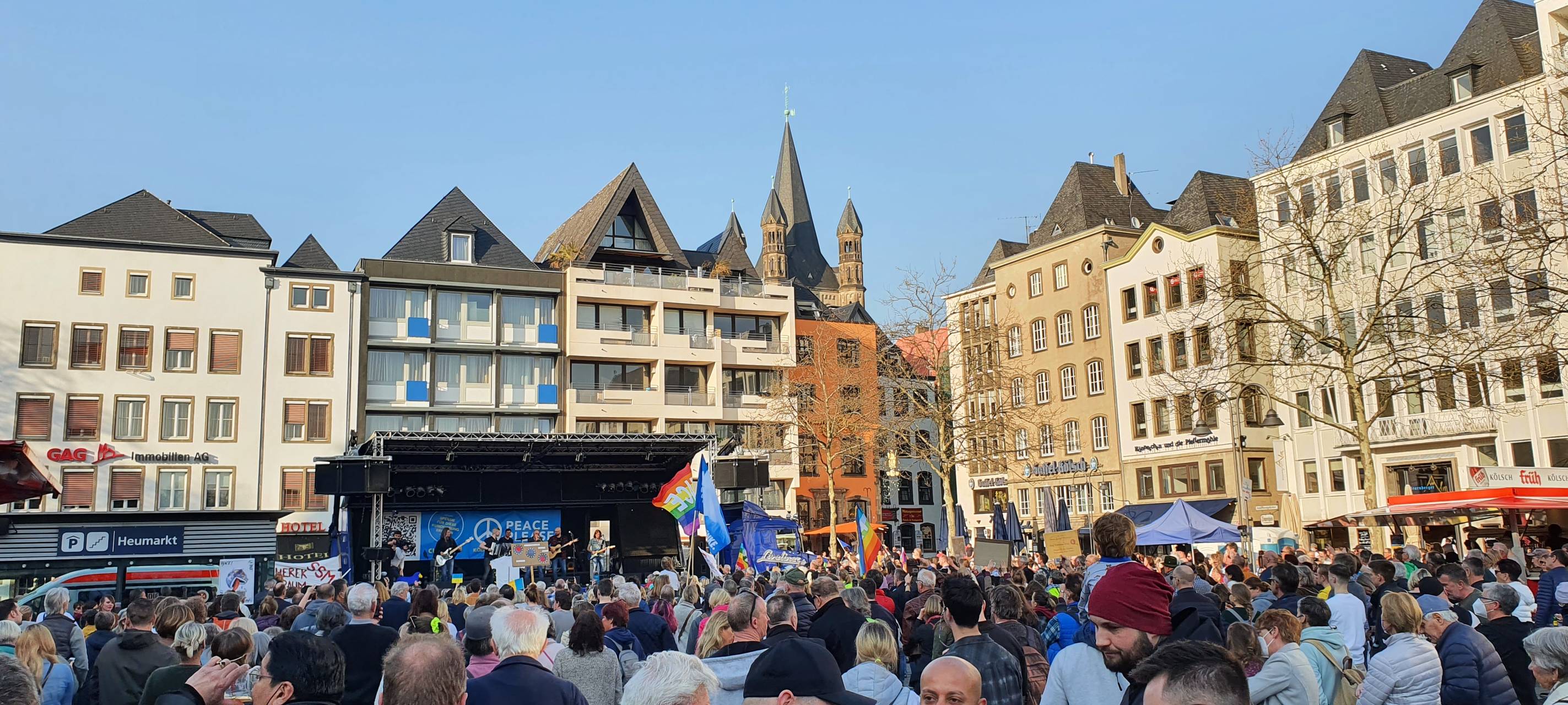 Bläck Fööss, Brings und Co. singen für Frieden in der Ukraine