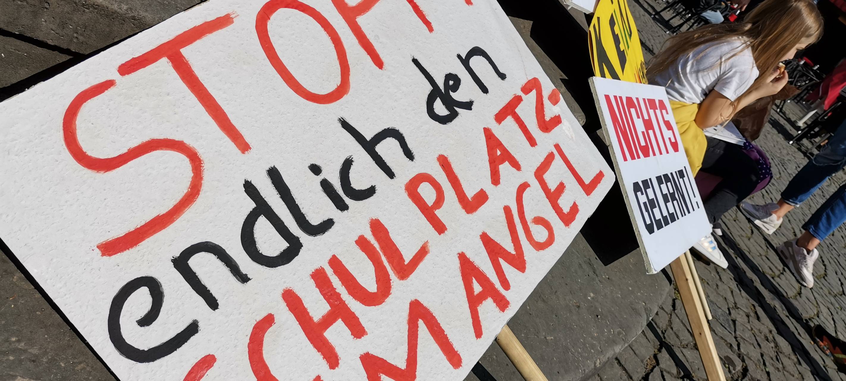 Schulausschuss berät über Anmeldeprobleme an Schulen