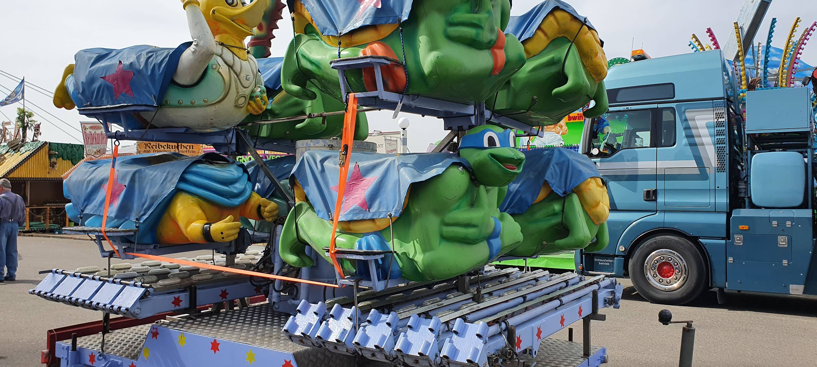 Deutzer Kirmes startet – inklusive Spendenaktion für Ukraine