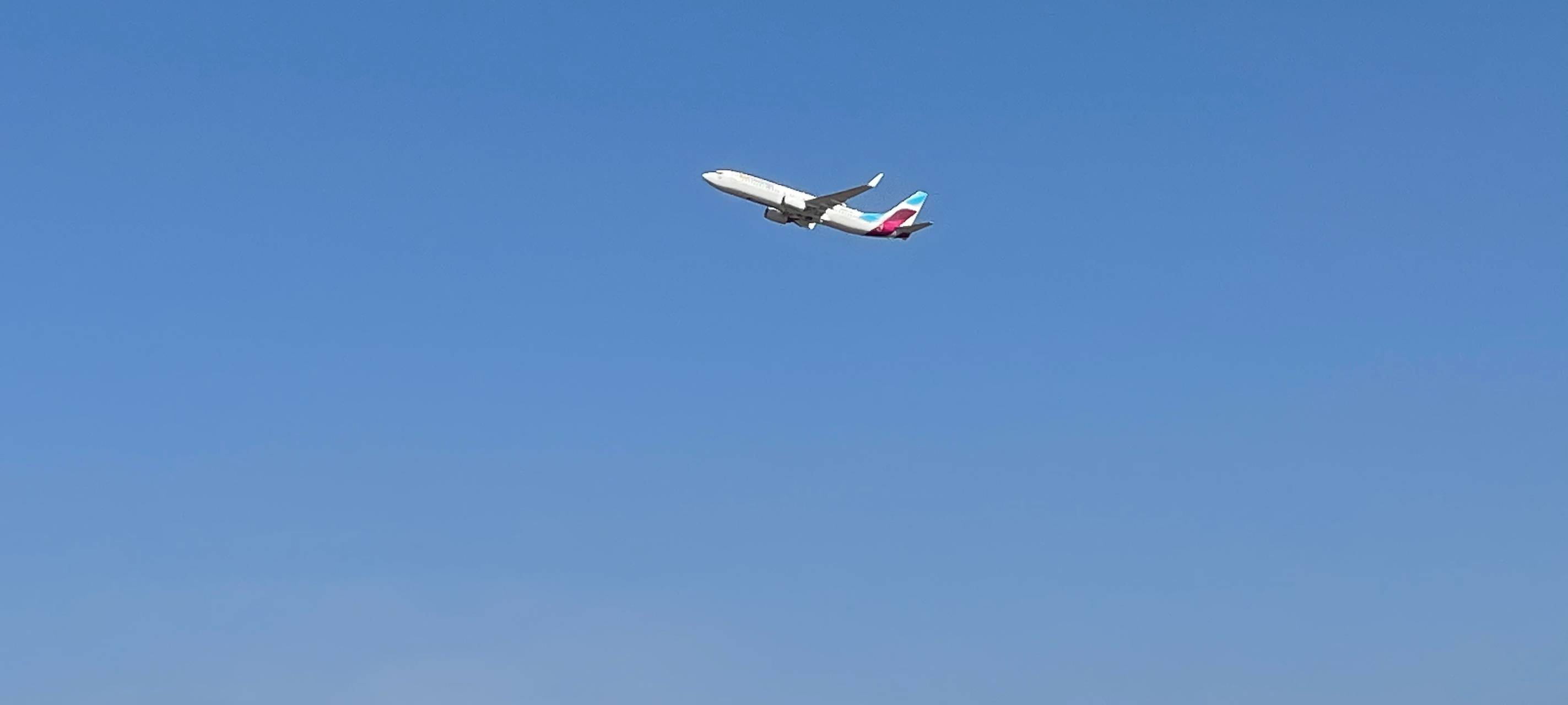 Kölner Flughafen vor erster Reisewelle entspannt