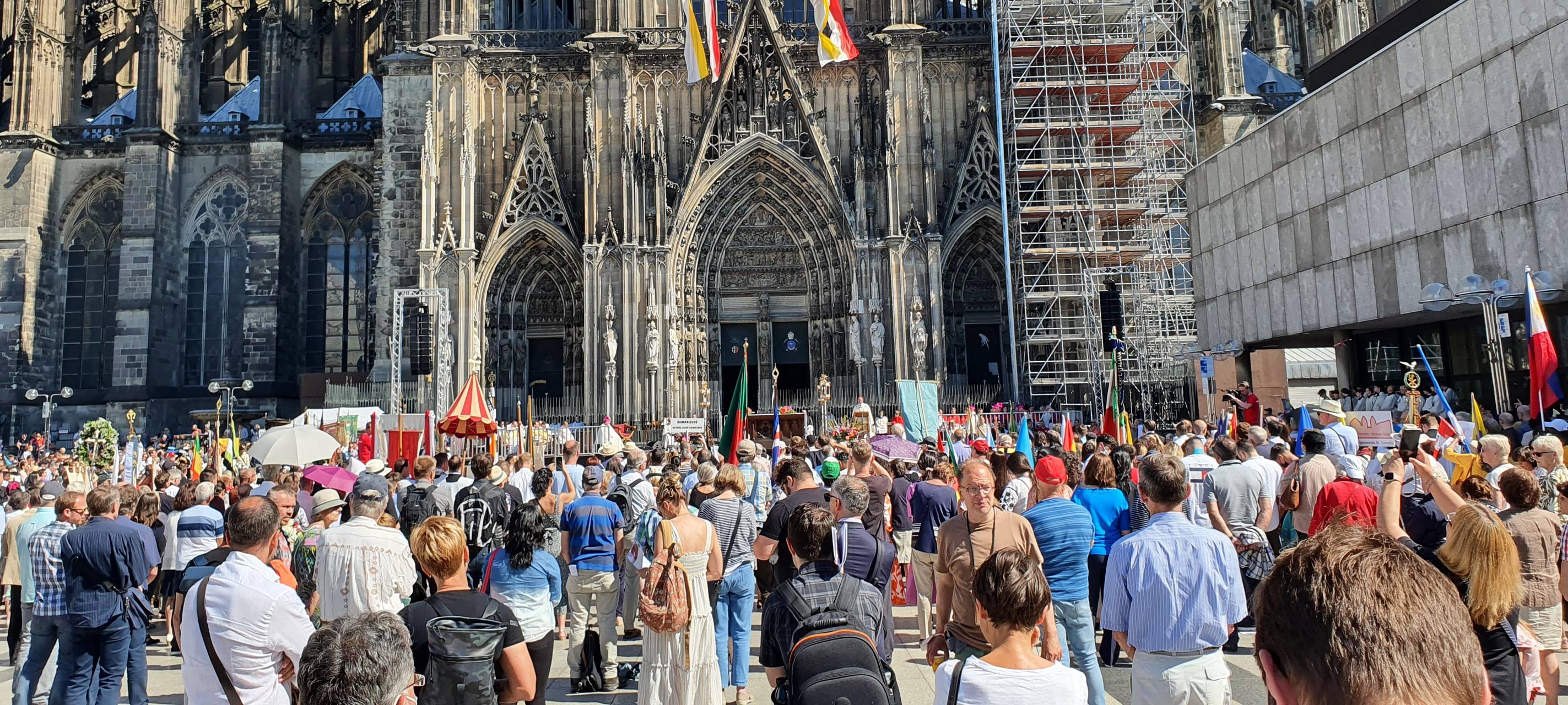 Nach 2 Jahren: Fronleichnams-Messe am Dom