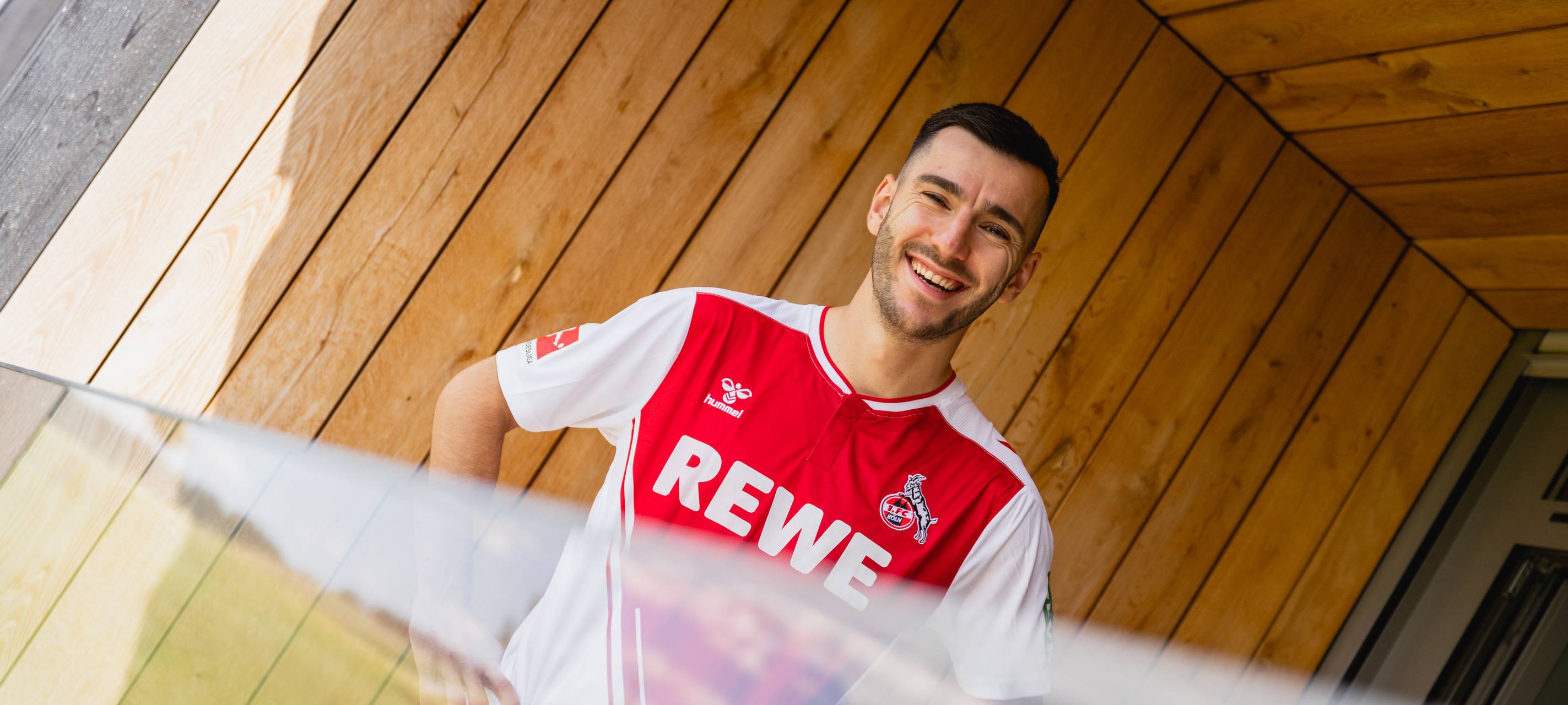 Sargis Adamyan unterschreibt Vertrag bis 2026