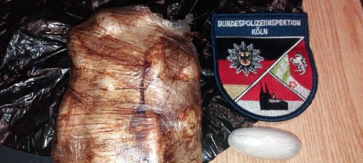 Mann schmuggelt Kokain in Unterhose