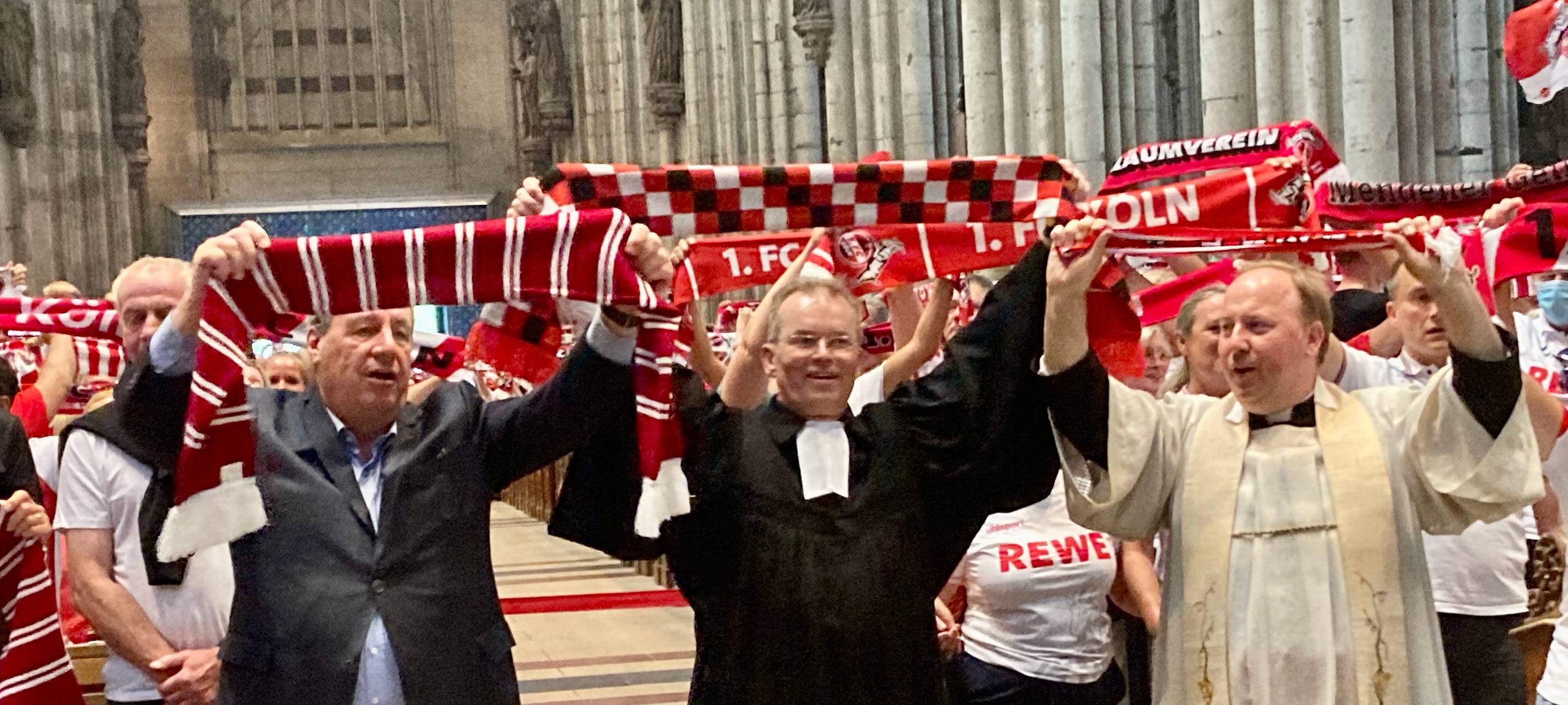 Fan-Andacht vor dem ersten Heimspiel des 1. FC Köln
