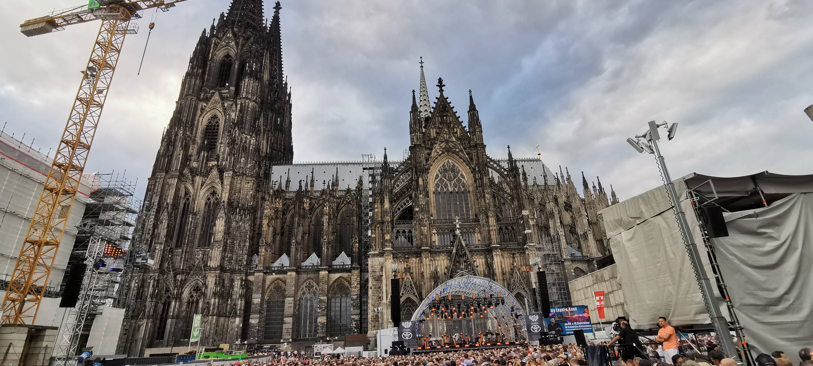 Bläck Fööss-Jubiläum mit Tommy Engel auf dem Roncalliplatz