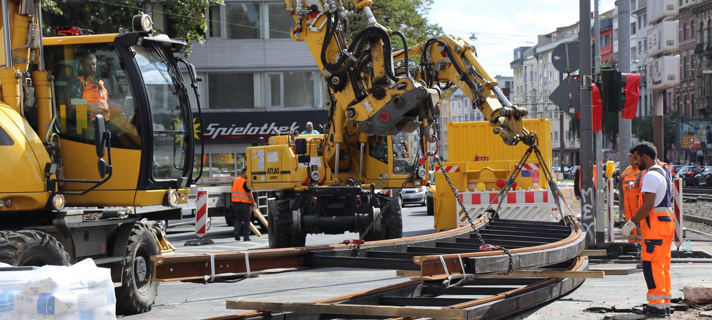 Umleitungen und Sperrungen bei der KVB