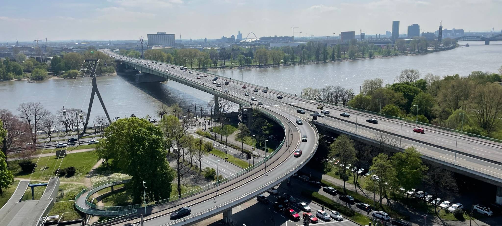 Rheinbrücken: Lage spitzt sich zu
