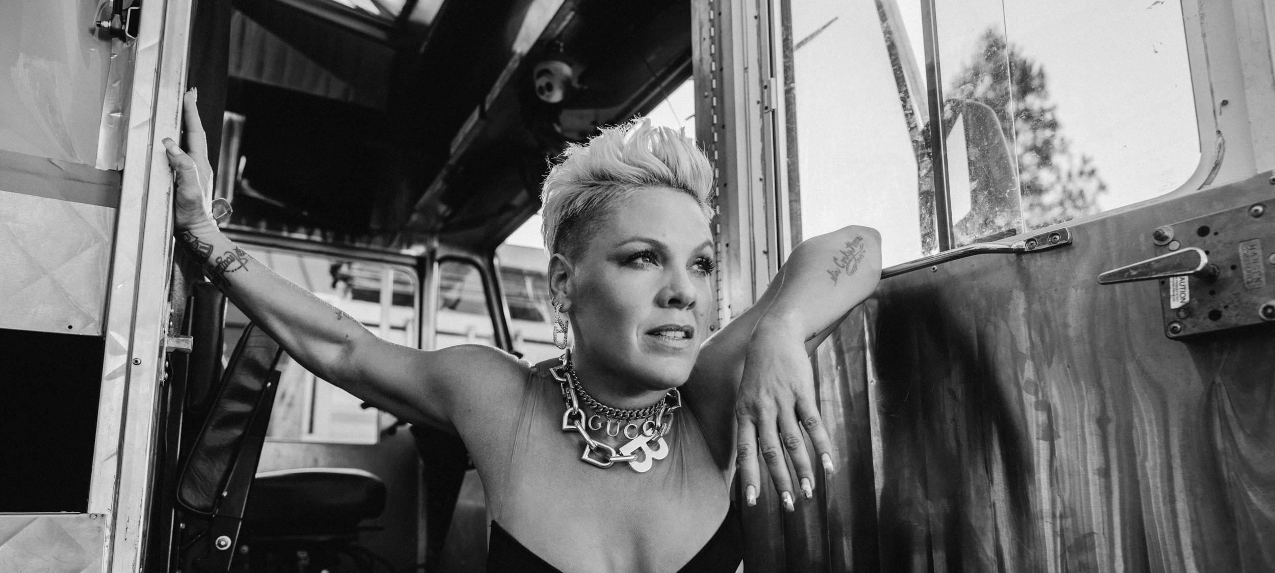 Pink gibt Zusatzkonzert im RheinEnergieSTADION