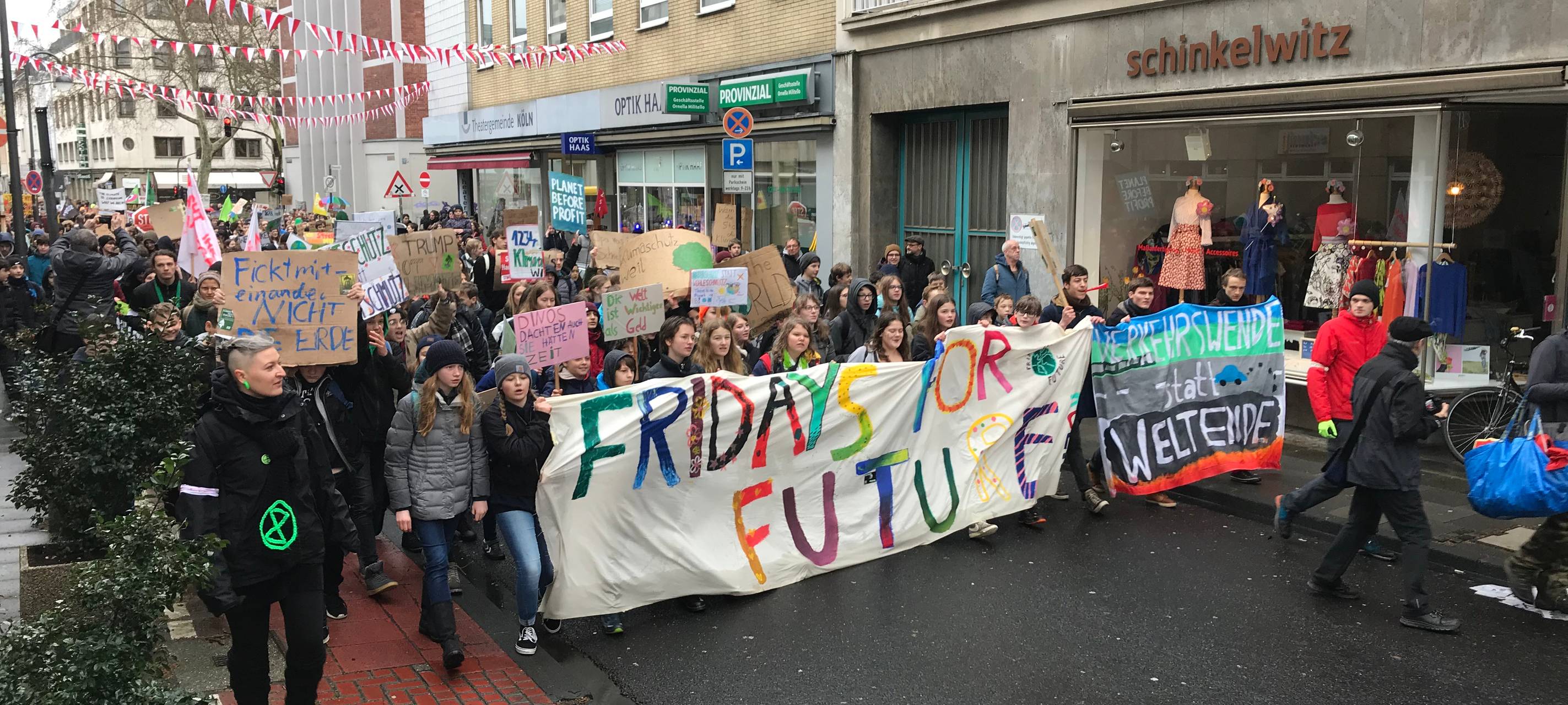Kölner Schüler demonstrierten für mehr Klimaschutz
