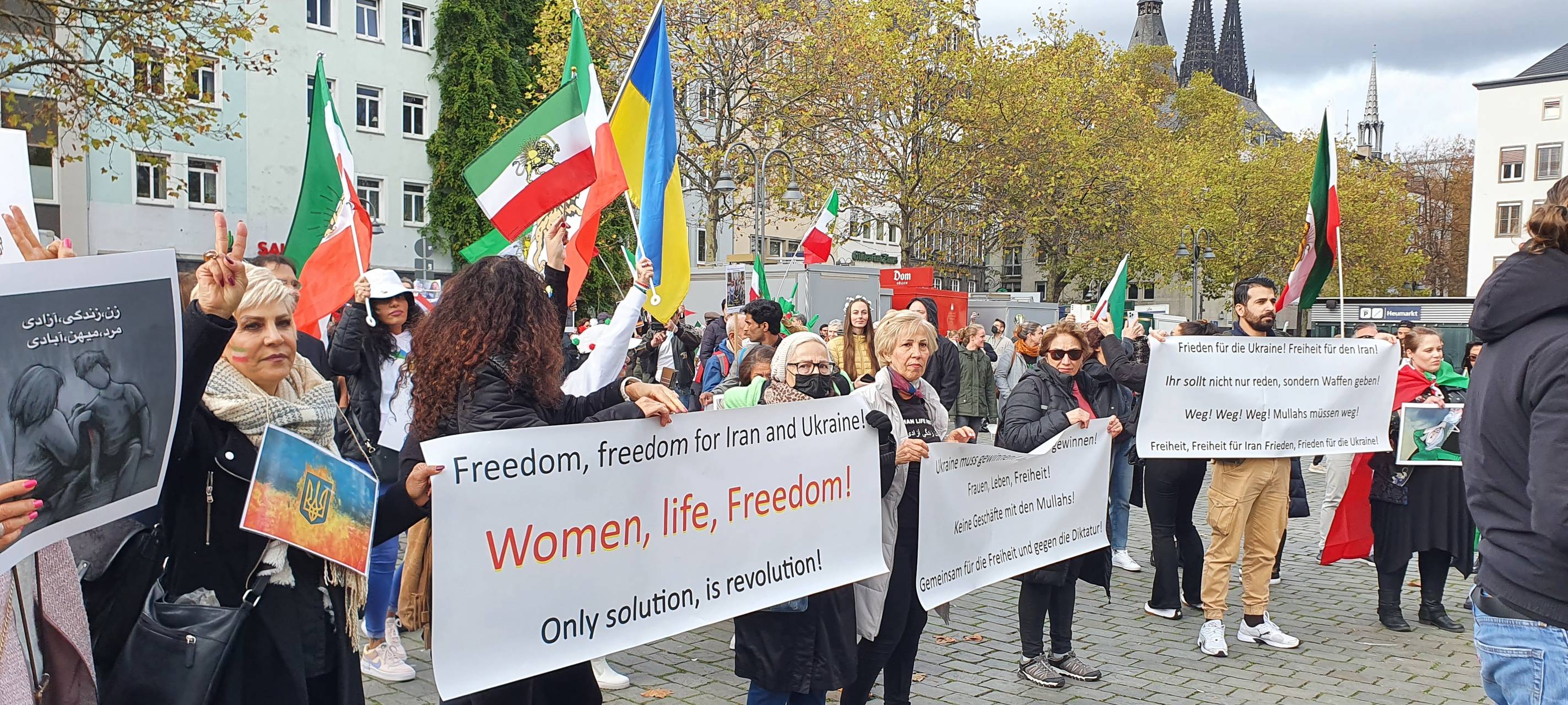 Demo für Frieden in der Ukraine und im Iran