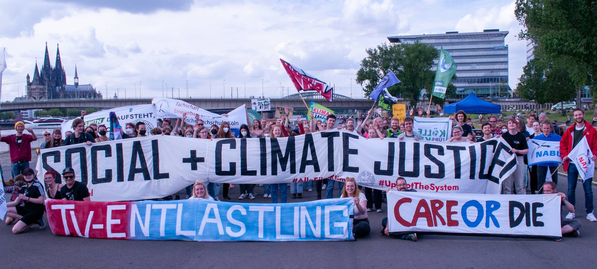 Neue Klimademonstrationen von Fridays For Future in NRW für den Erhalt von Lützerath