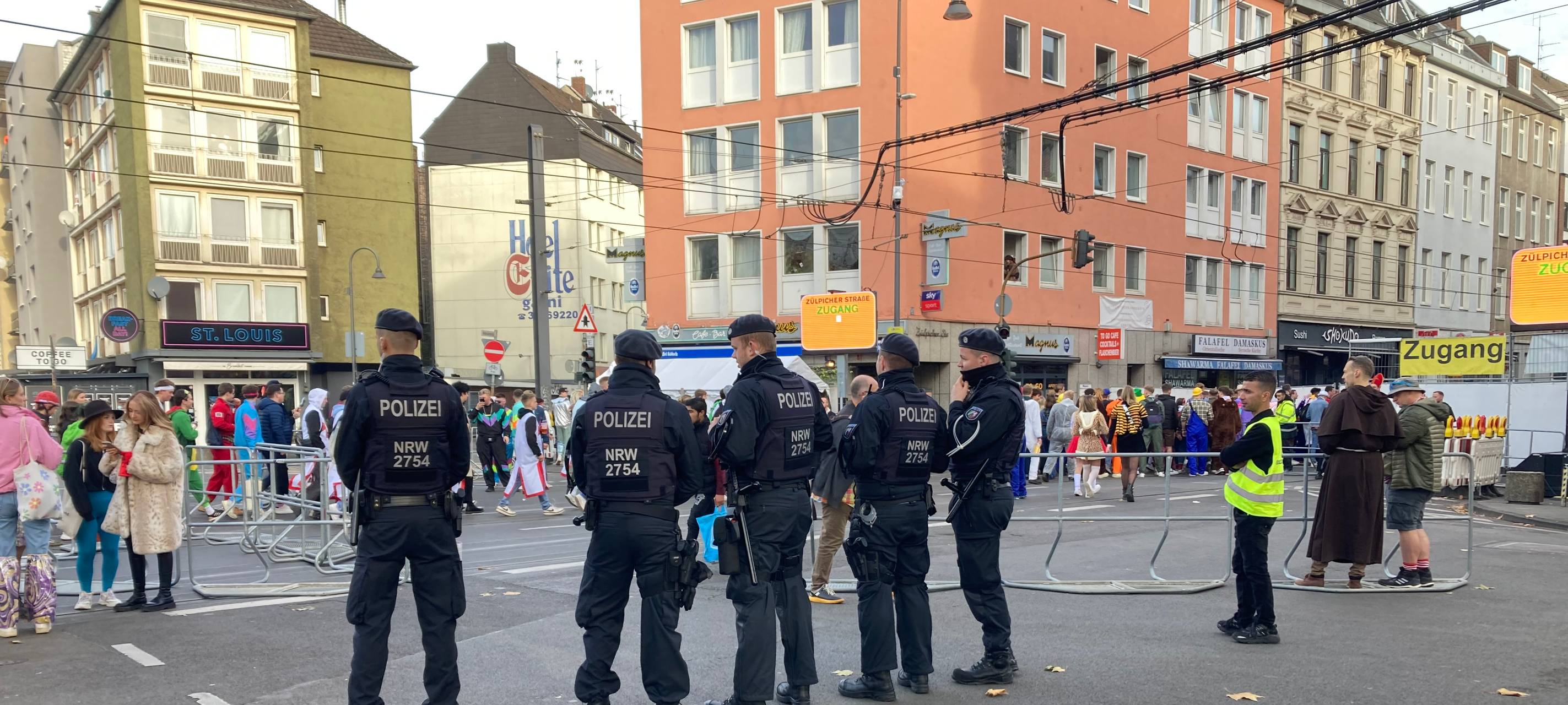 Bilanz: Fast 400 Straftaten zum 11.11.