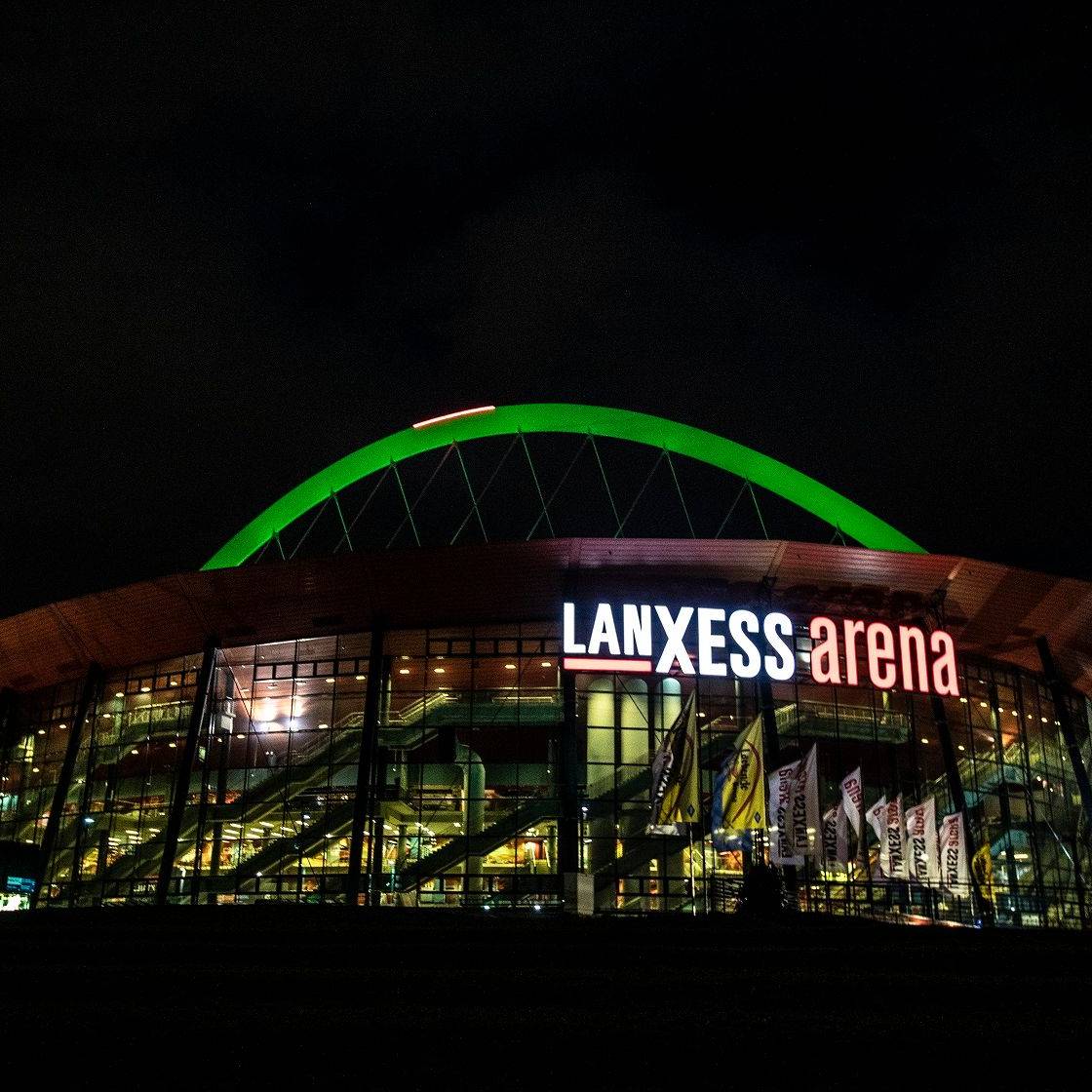 LANXESS arena öffnet wieder - Radio Köln