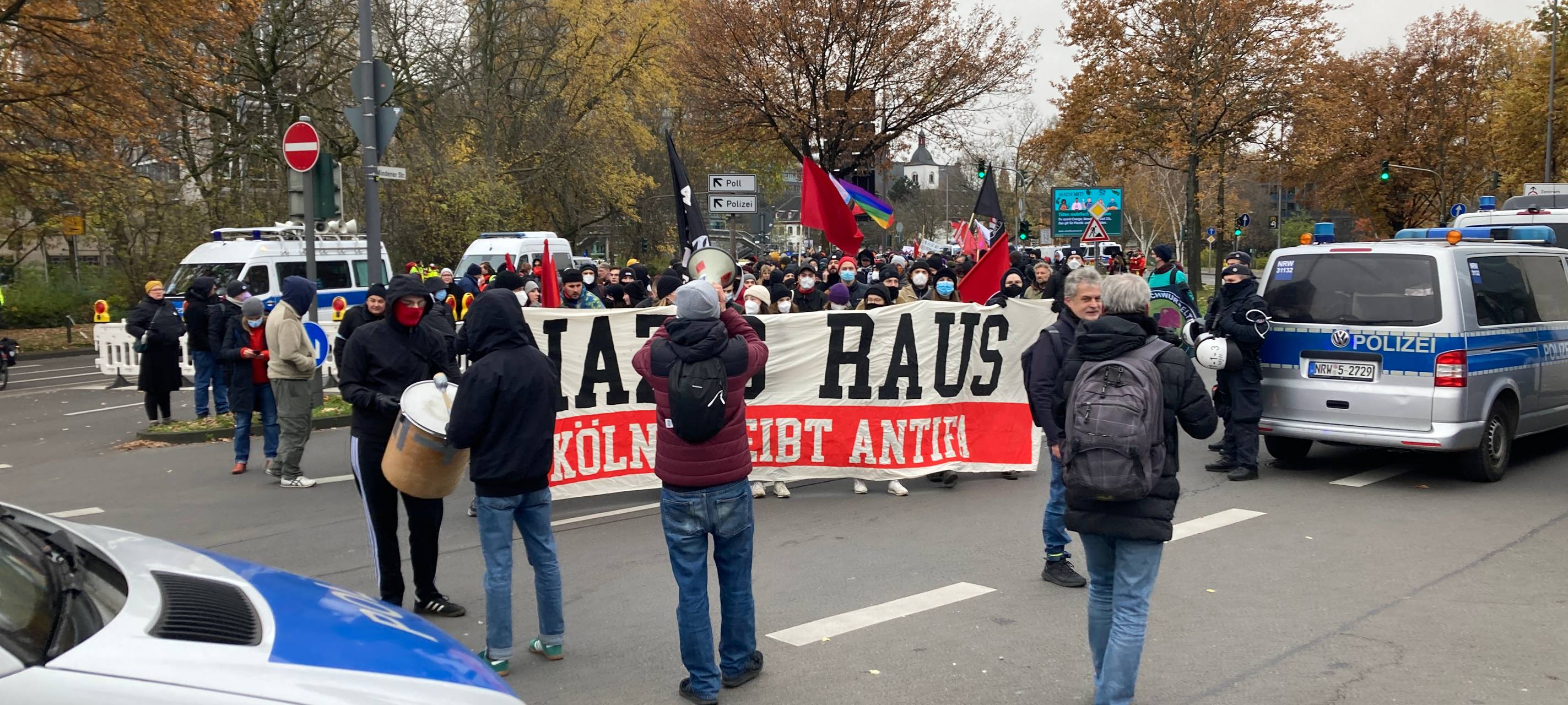 Demo-Sonntag: Weniger Demonstrierende als erwartet