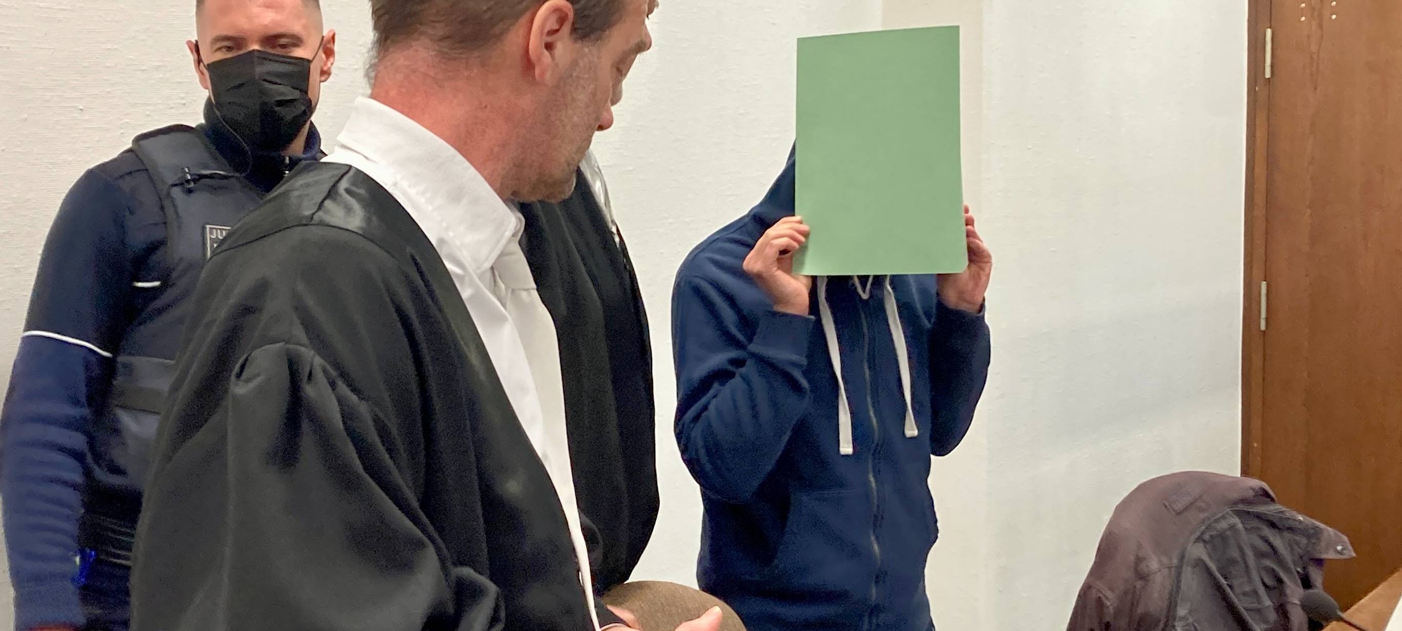 Missbrauchsprozess: Angeklagter gesteht 124 Taten