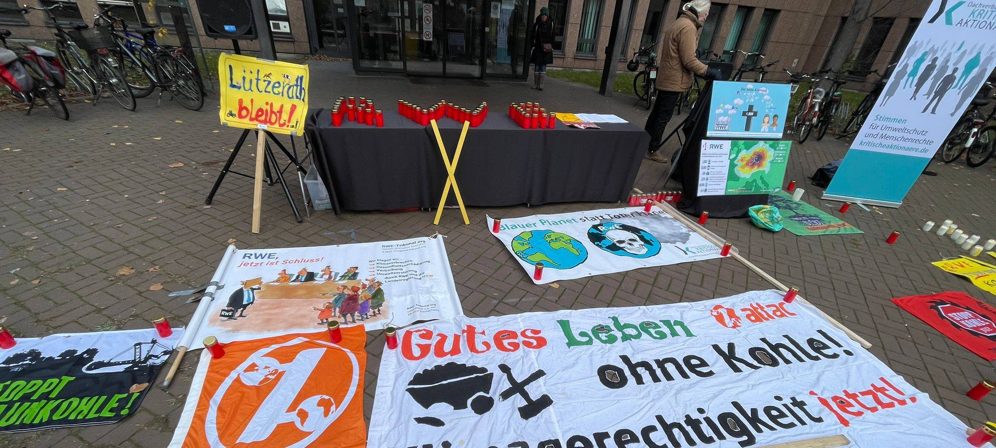 Mahnwache der Klimaaktivisten