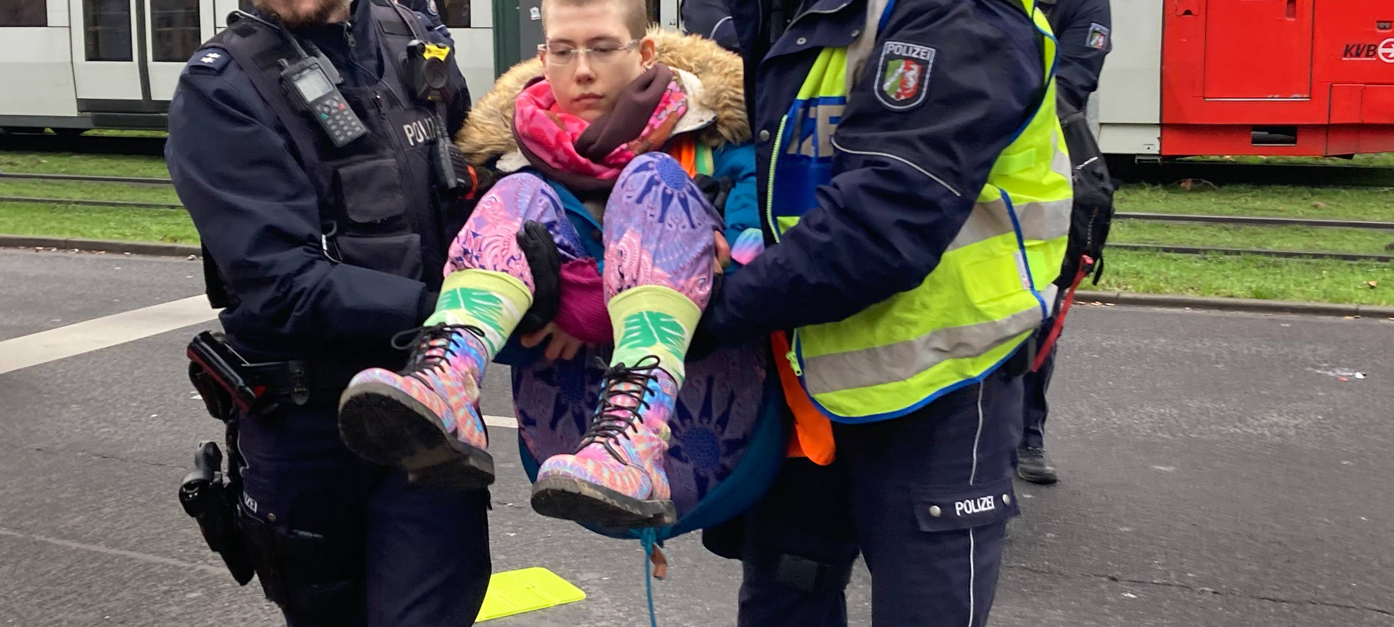 Sitzblockade der "Letzten Generation" in der Innenstadt