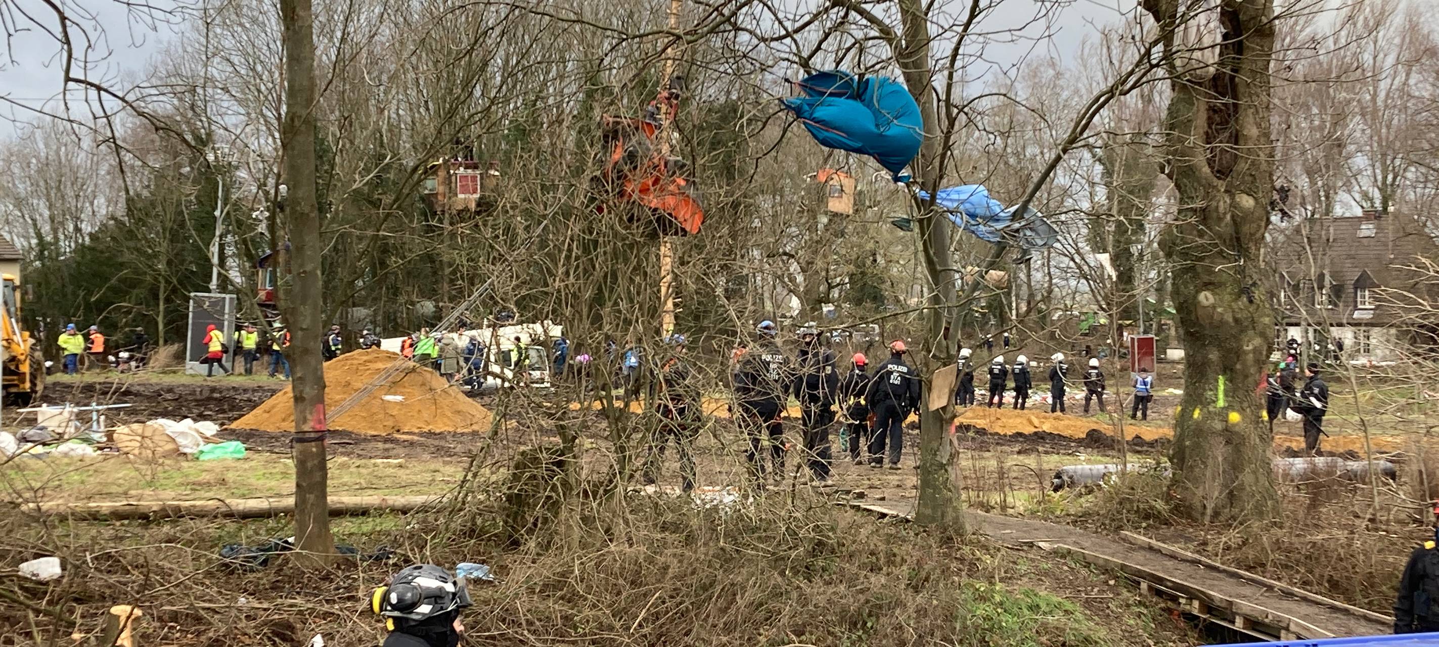 Kölner Demonstrierende fahren nach Lützerath