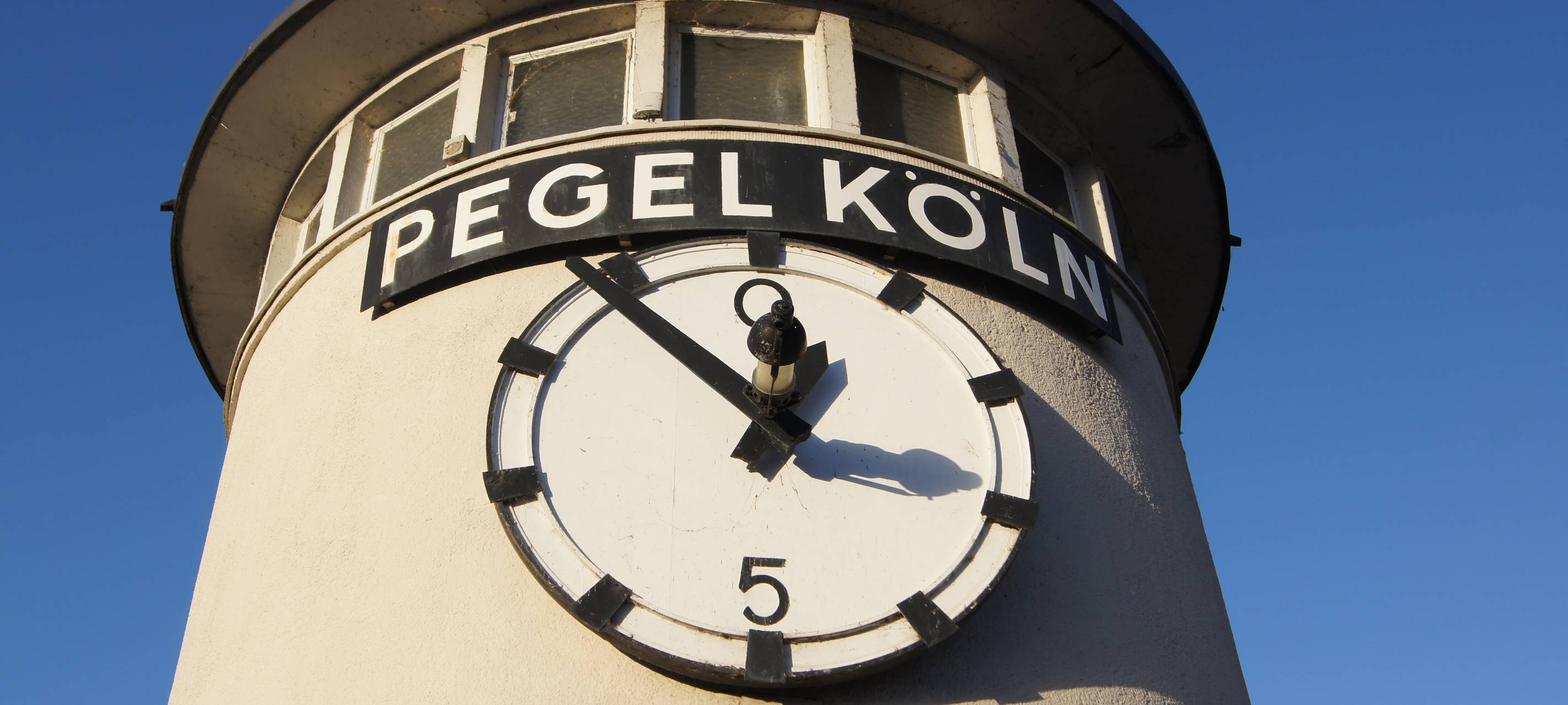 Der Rheinpegel sinkt immer weiter