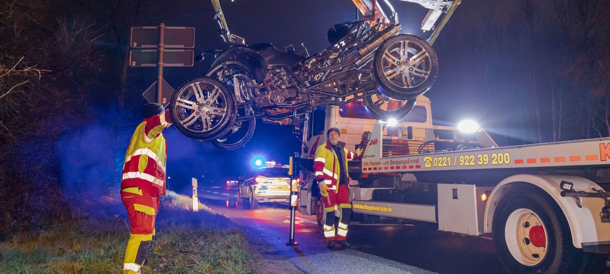 Unfall zwischen Quad und PKW
