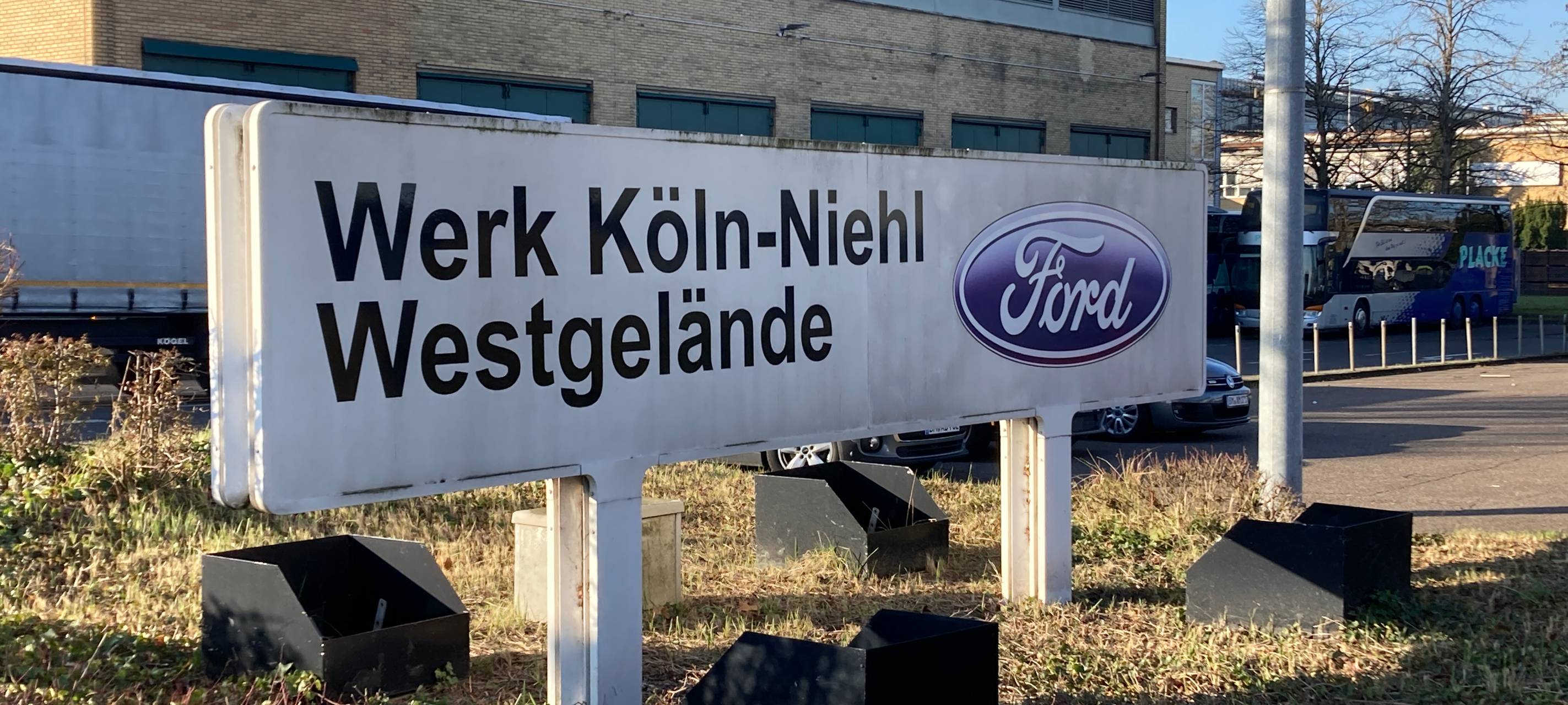 Landtagsausschuss debattiert über Stellenabbau bei Ford