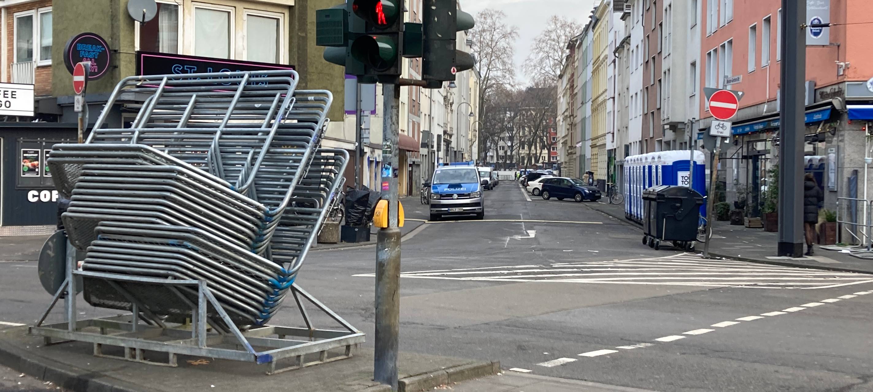 Anlaufstellen für hilfesuchende Jecke