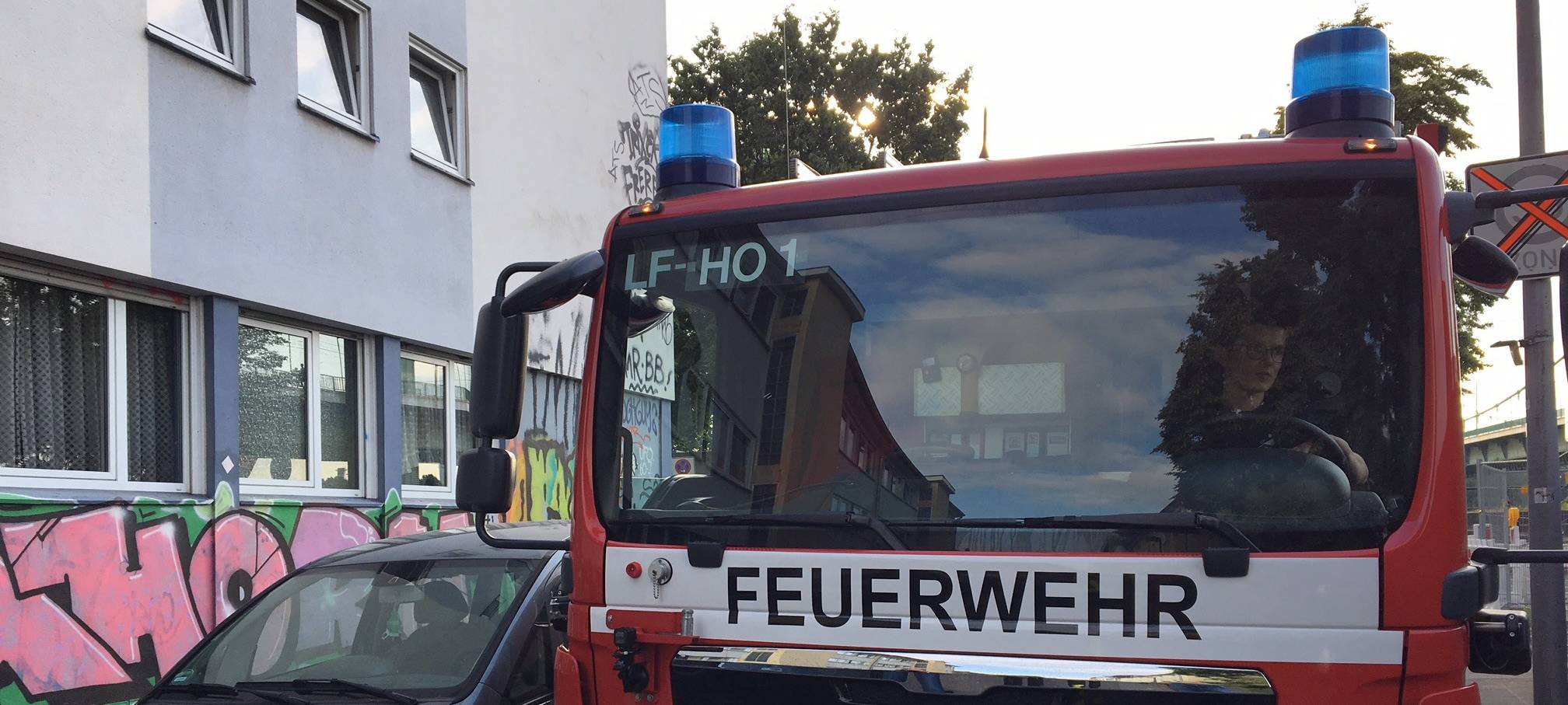 Leck in Raffinerie in Wesseling - Gefahr nicht ausgeschlossen