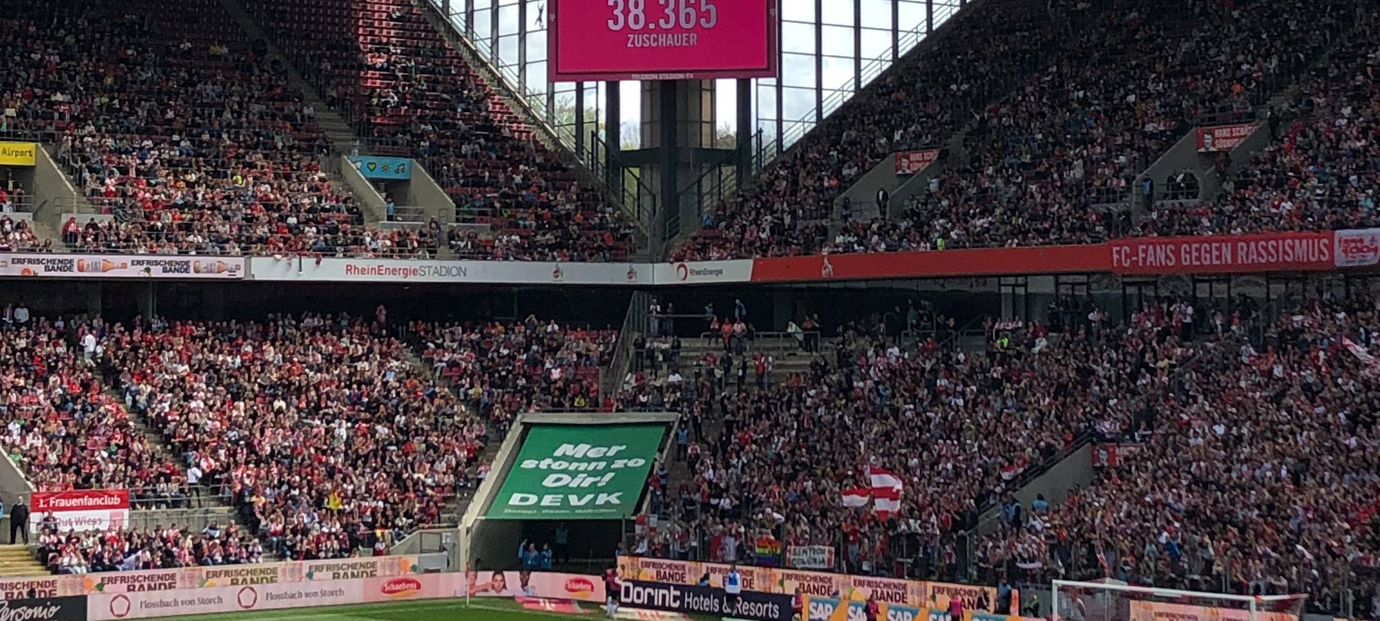 38.365 Fans: FC-Frauen brechen den Zuschauerrekord