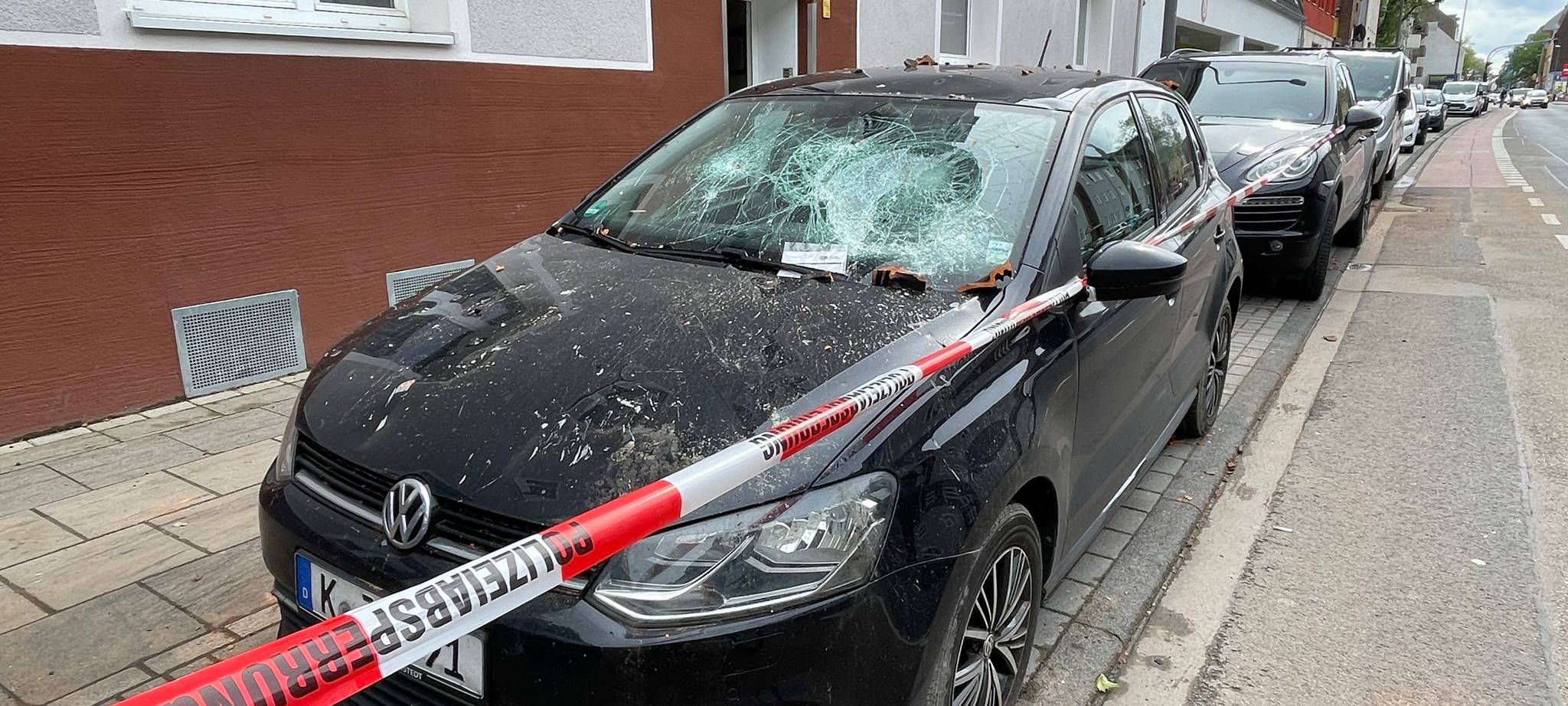 Dachstuhlbrand auf der Subbelrather Straße