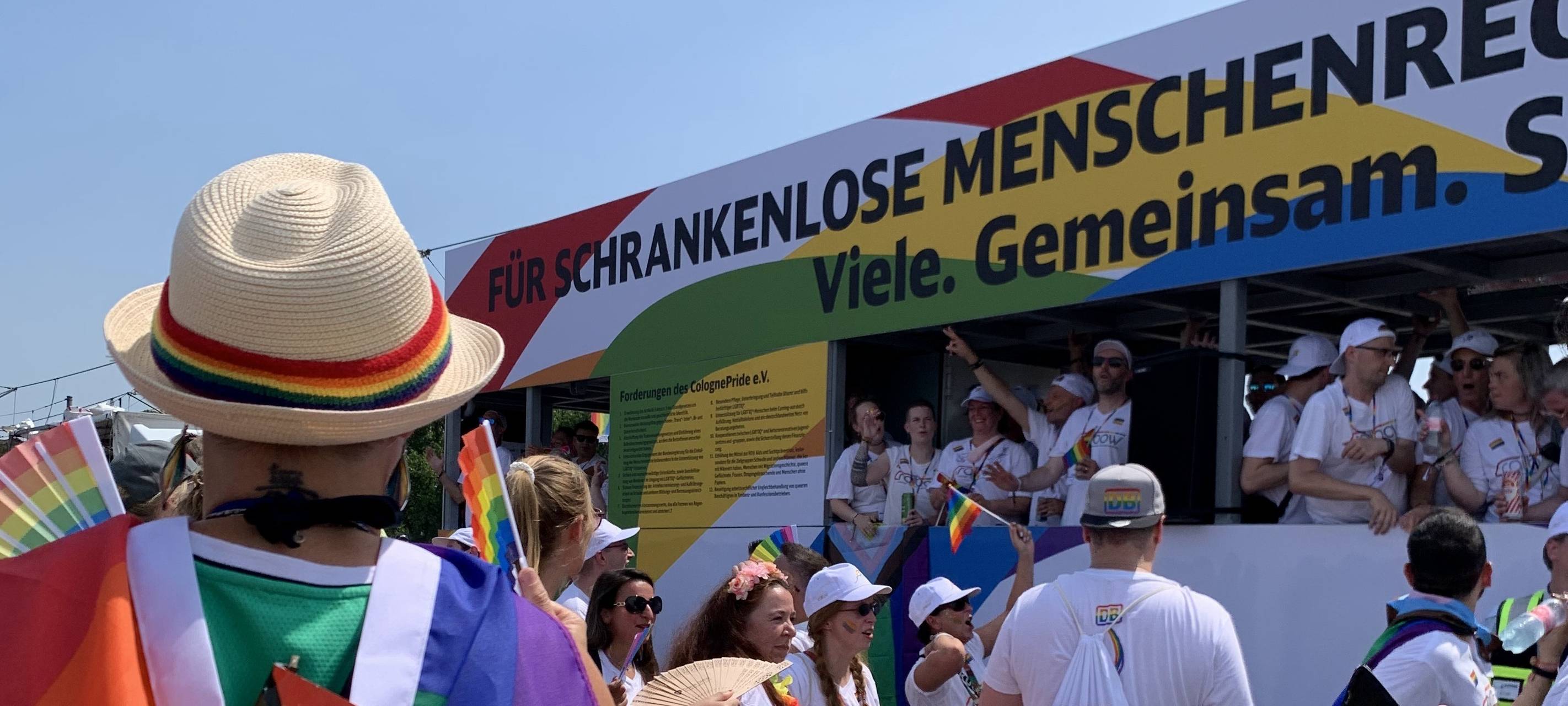 Transfeindliche Störaktion