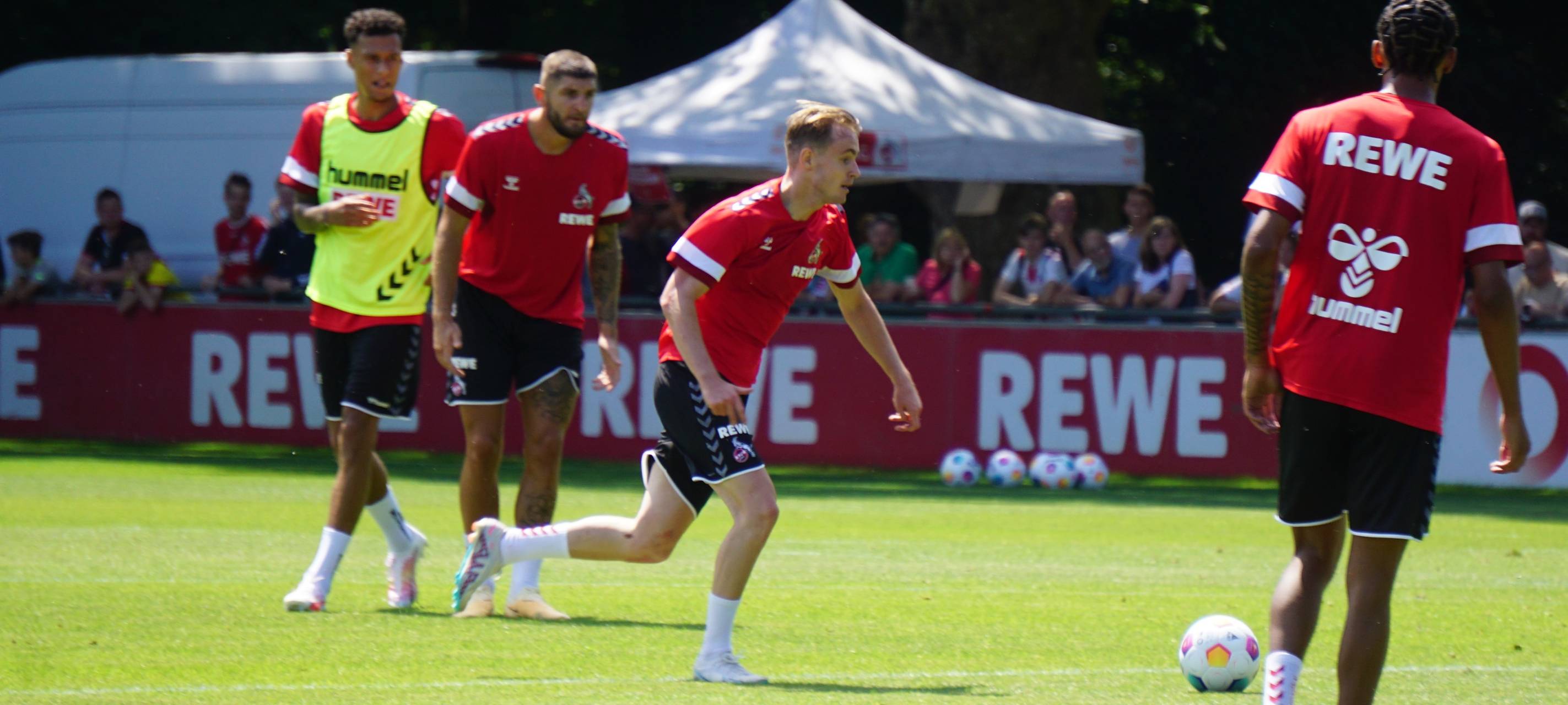 Testspiel des 1. FC Köln gegen SV Bergisch Gladbach