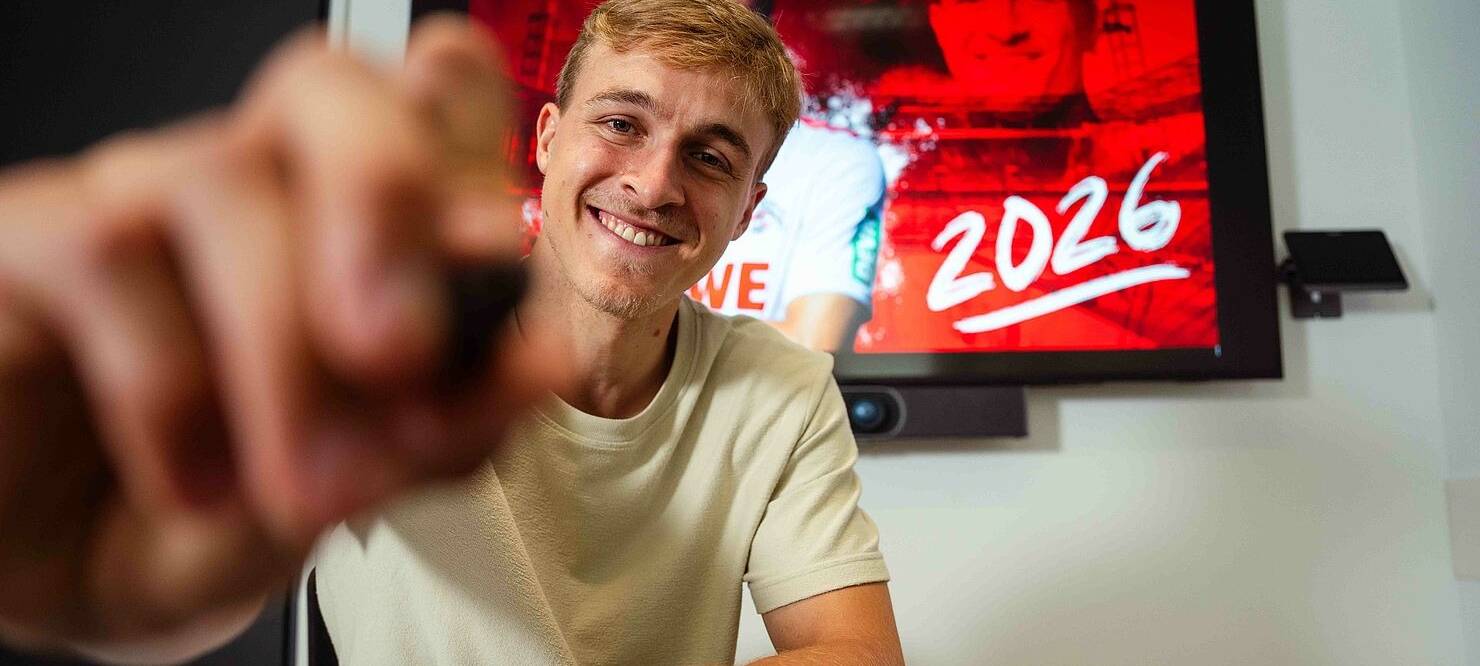 1. FC Köln verlängert Vertrag mit Timo Hübers