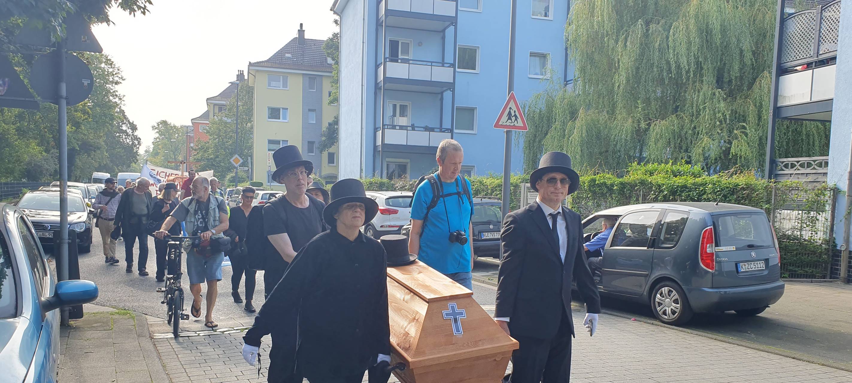 Ungewöhnliche Demo für mehr Sozialwohnungen