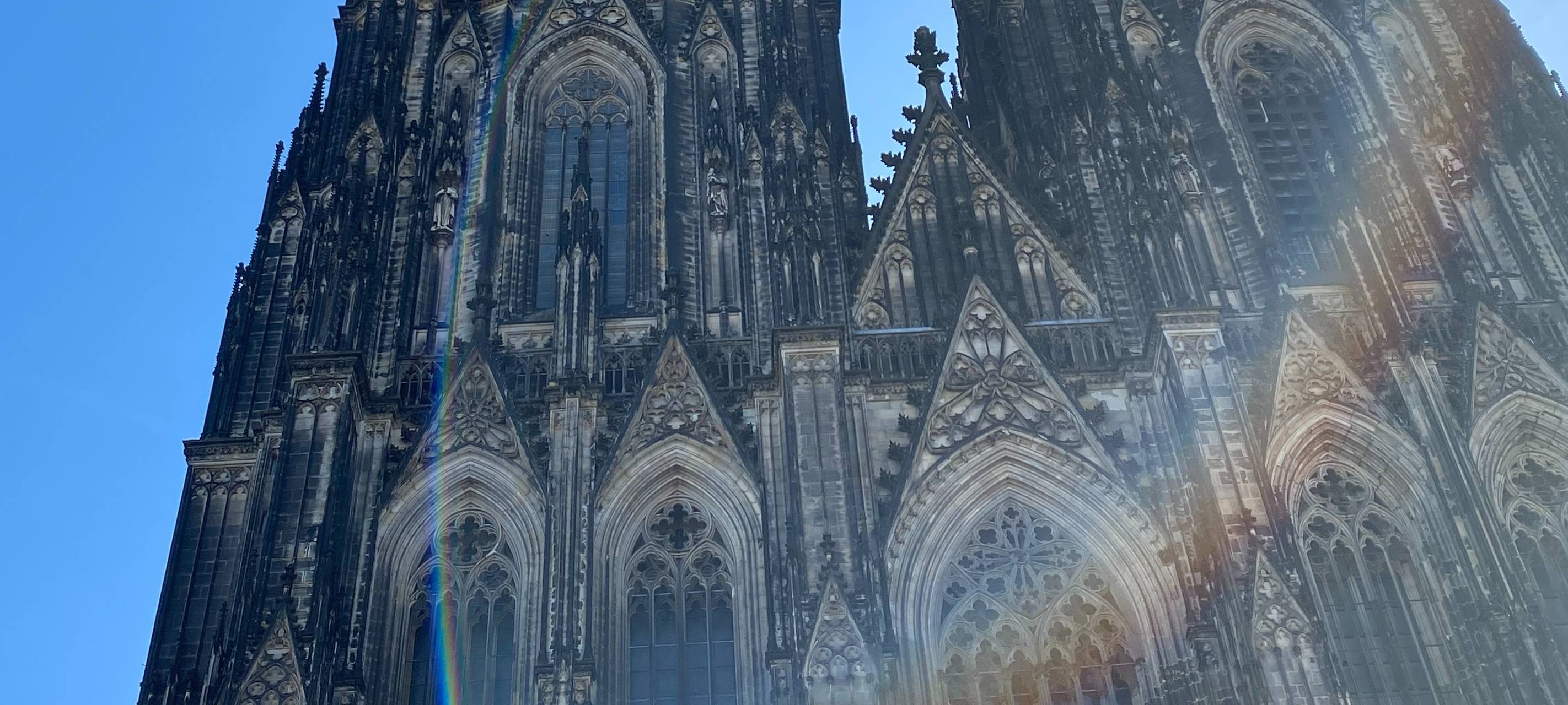 Restaurierung des Michaelsportals zum Teil fertig