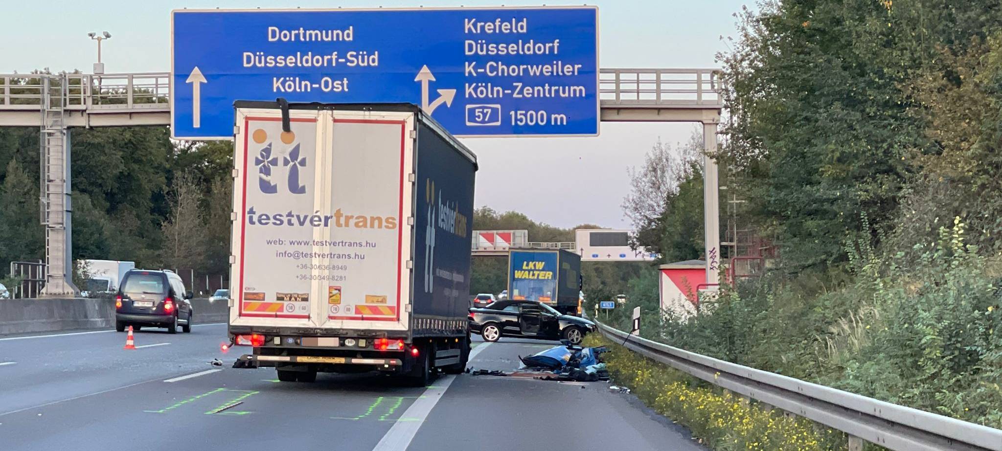 LKW-Unfall: A1 stundenlang gesperrt